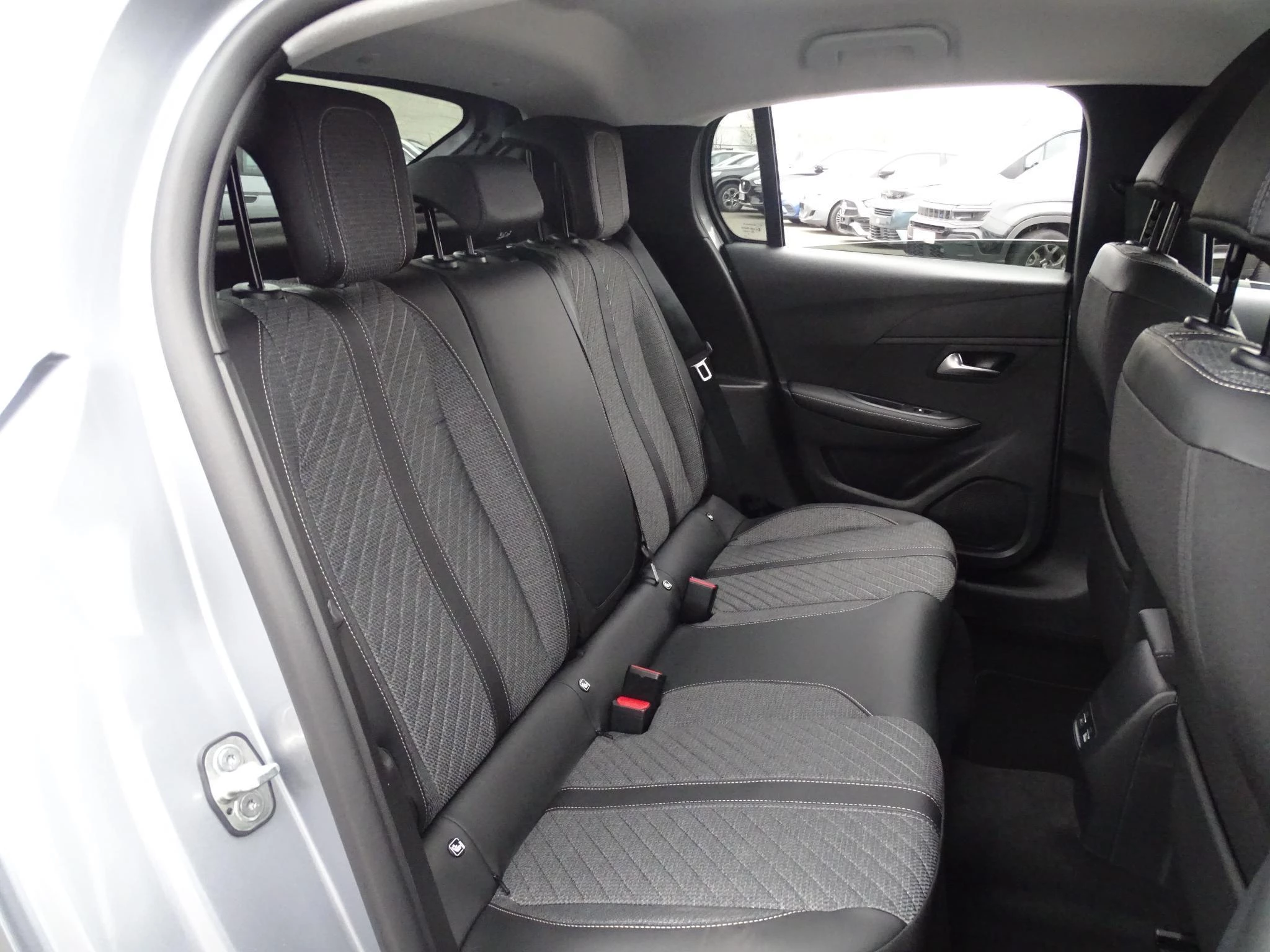 Peugeot 208 1.2T Allure