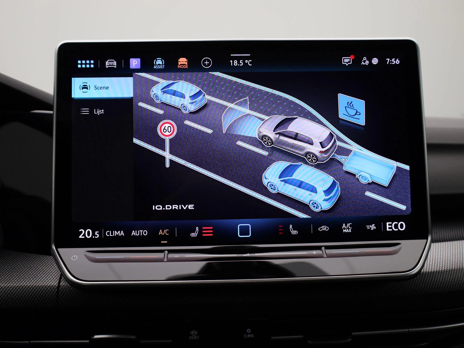 Volkswagen-Golf-image-30