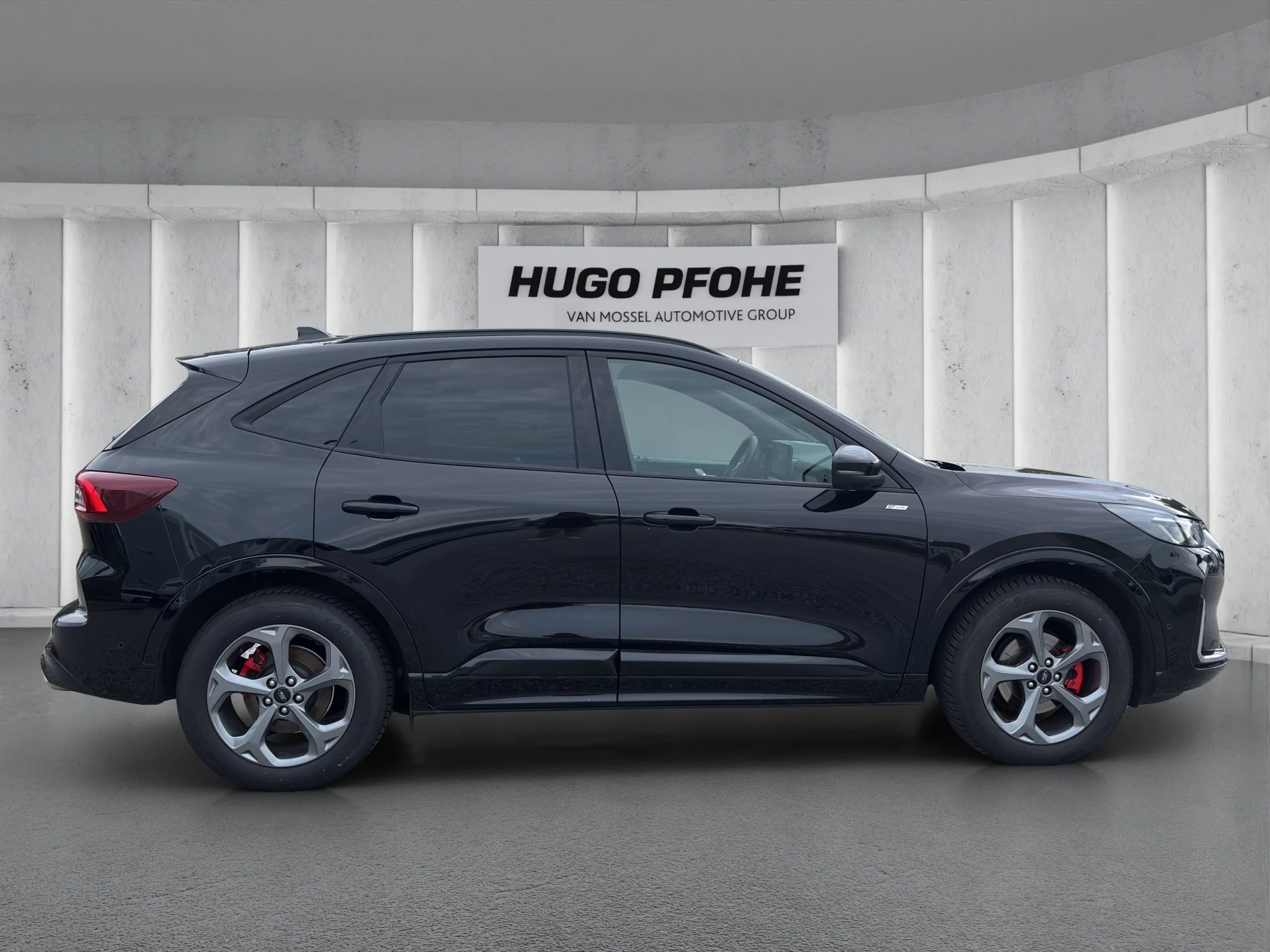 Ford Kuga ST-Line X Aut.*PANO*AHK*360GRAD*LED-MATRIX*NAVI*GRA*WINTER-PKT..