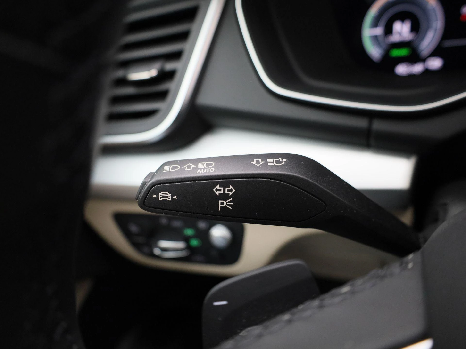 Audi-Q5-image-23