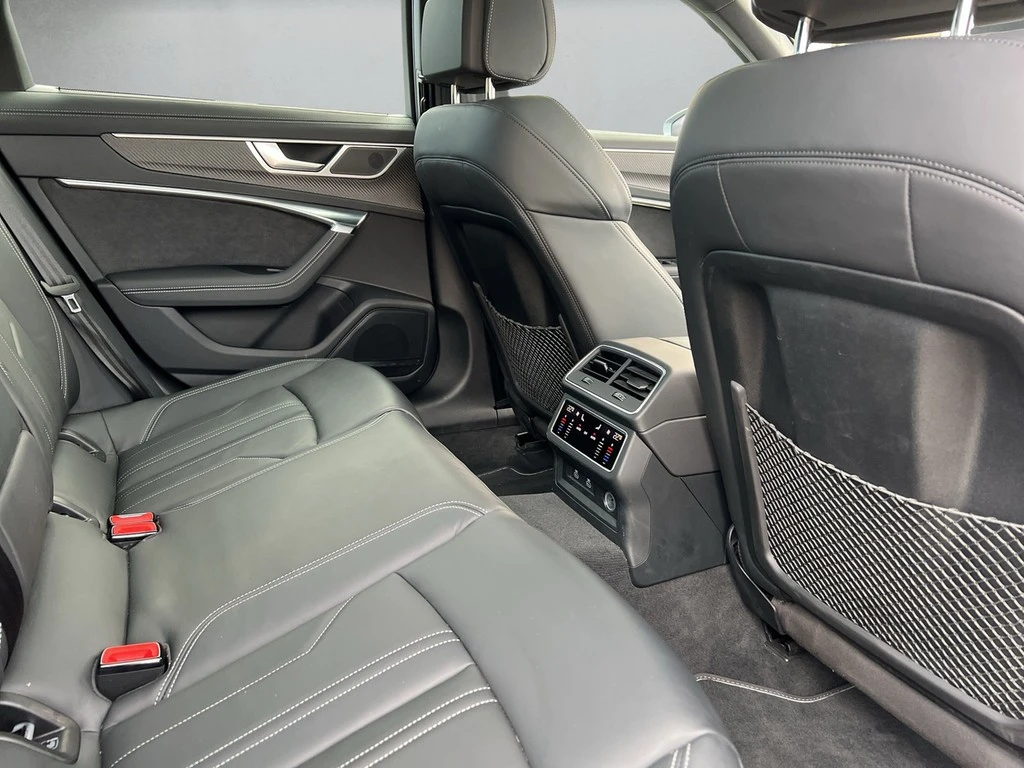 Audi-S6-image-11