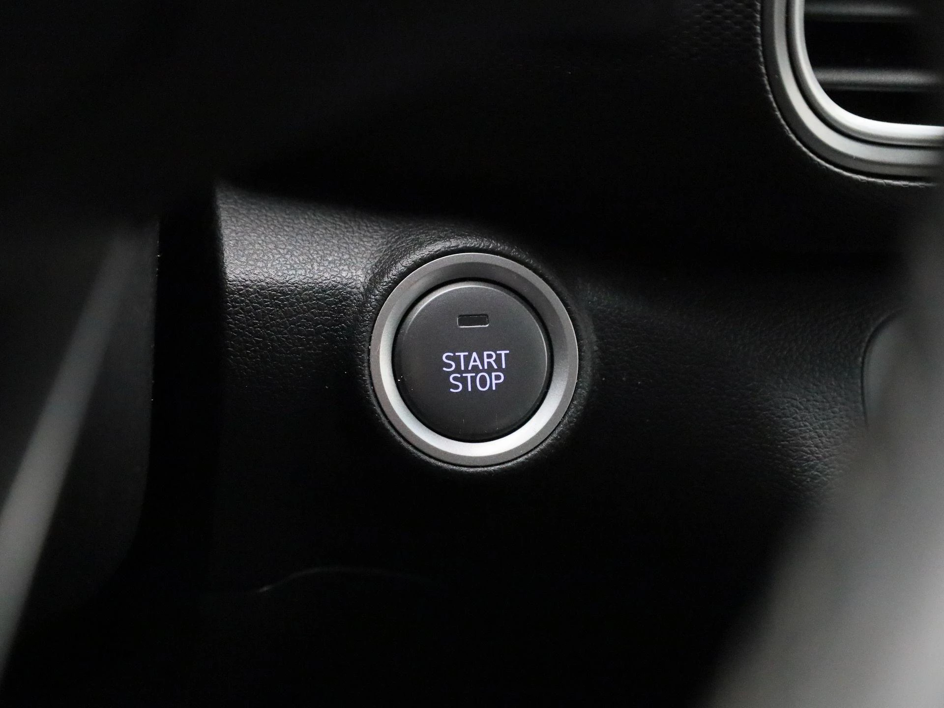 Hyundai-Kona-image-23