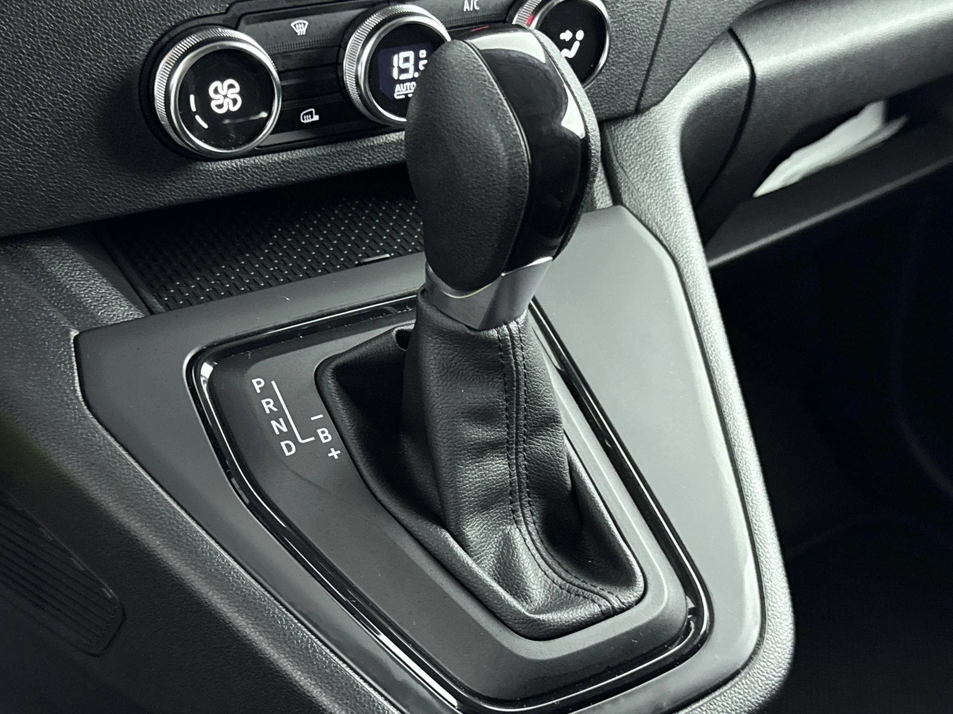 Renault-Kangoo-image-8