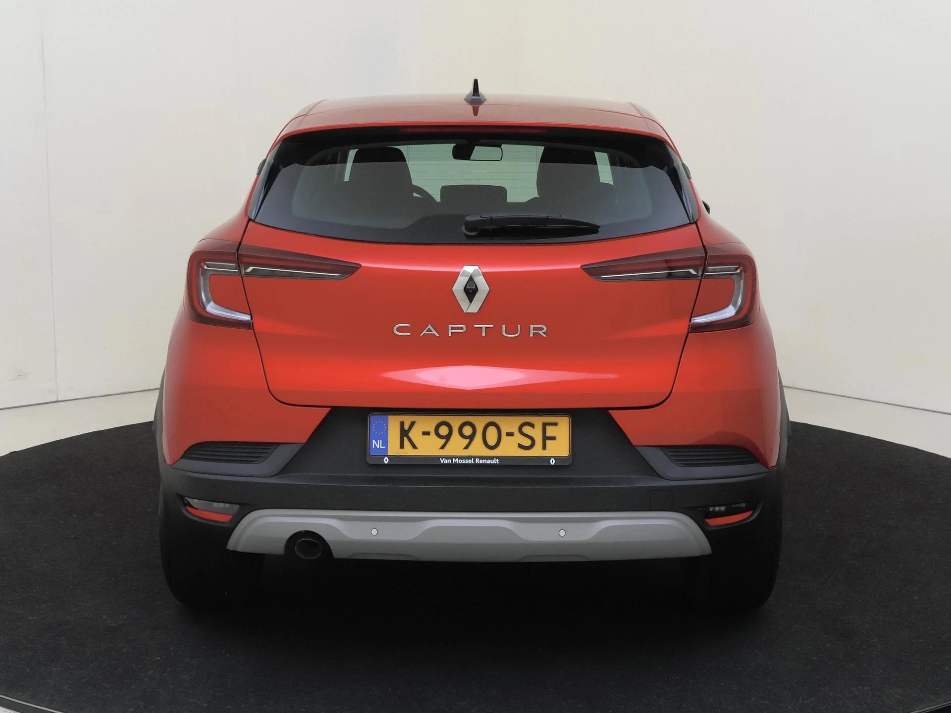 Renault-Captur-image-6