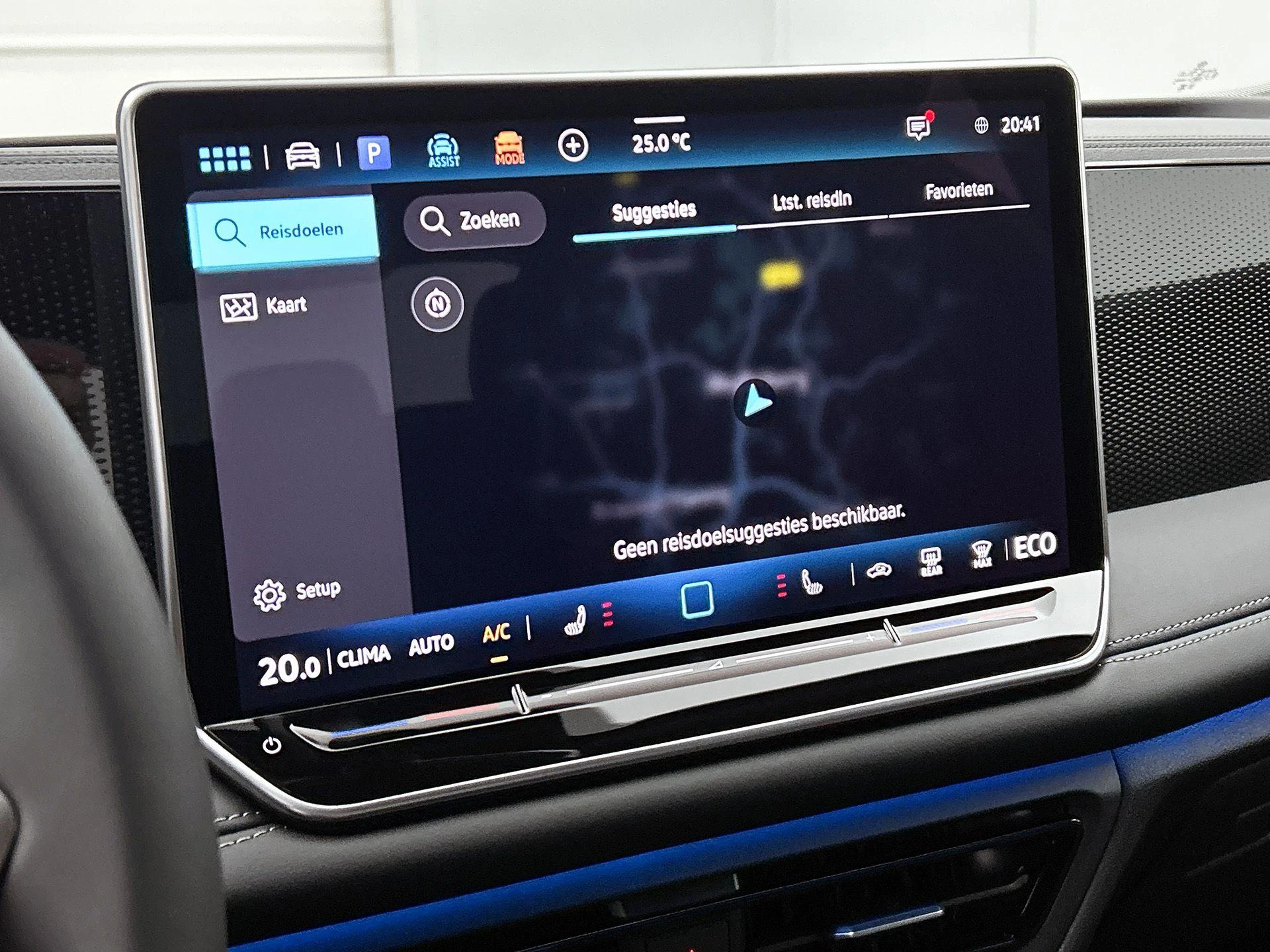 Volkswagen-Tiguan-image-40