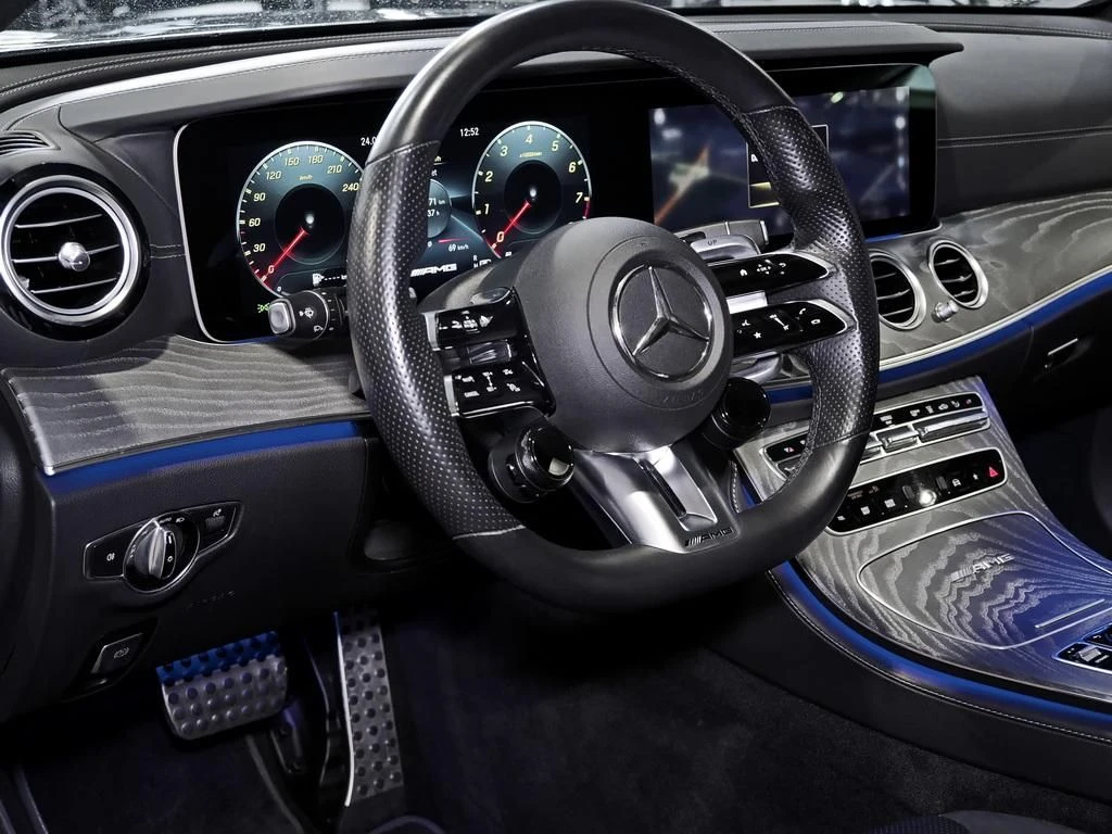Mercedes-AMG-E-Klasse 63 S AMG-image-9