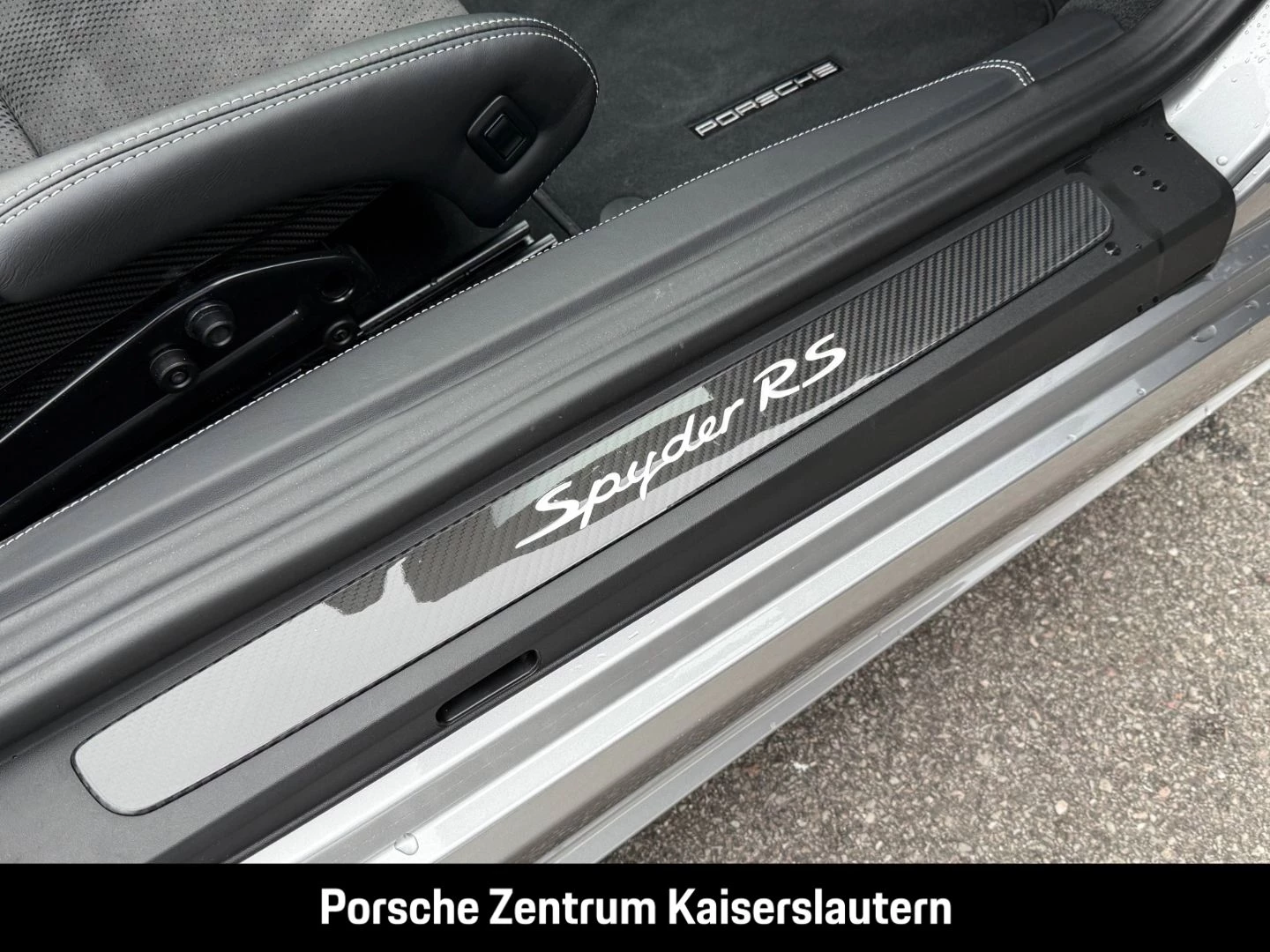 Porsche 718 Spyder RS Liftsystem-VA Weissach-Paket BOSE spyder rs982C 718 Spyder RS Liftsystem-VA Weissach-Paket BOSE spyder rs