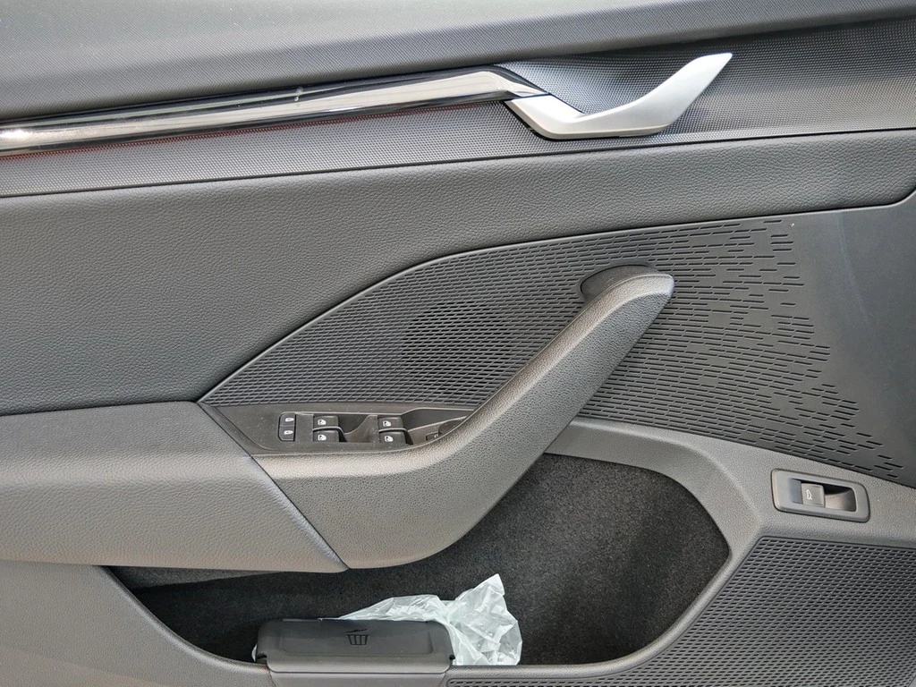 Škoda Octavia UPE br. 53.090,- Combi Sportline 1.5 l TSI mHEV DSG 110 kW / 150 PS