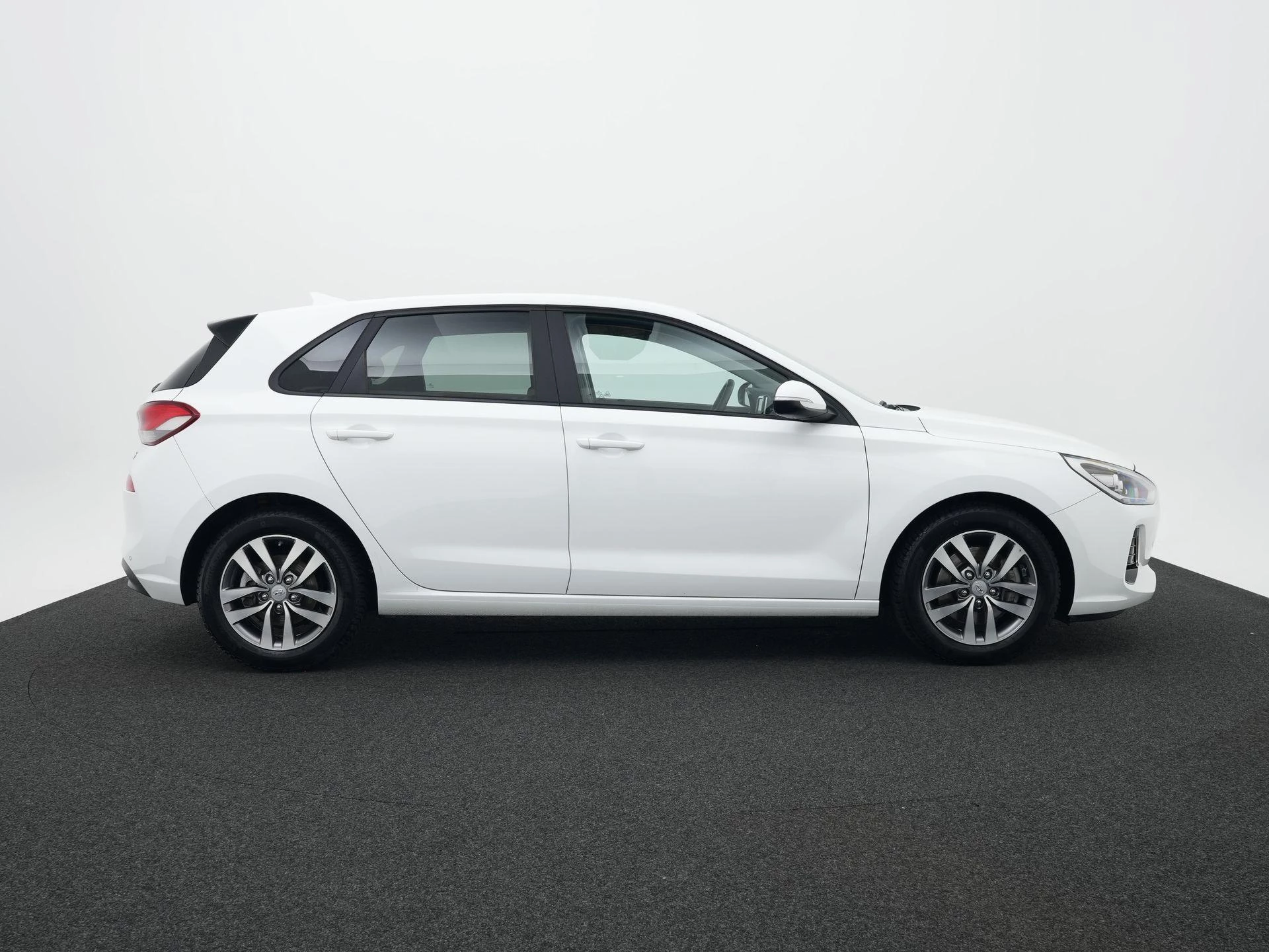 Hyundai-i30-image-5
