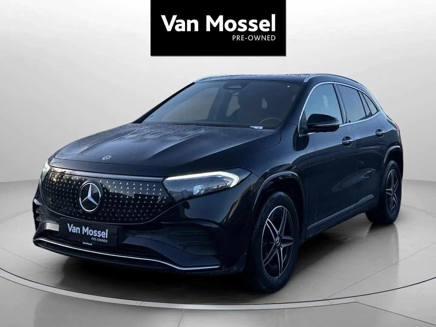 Mercedes-Benz-EQA-image-0