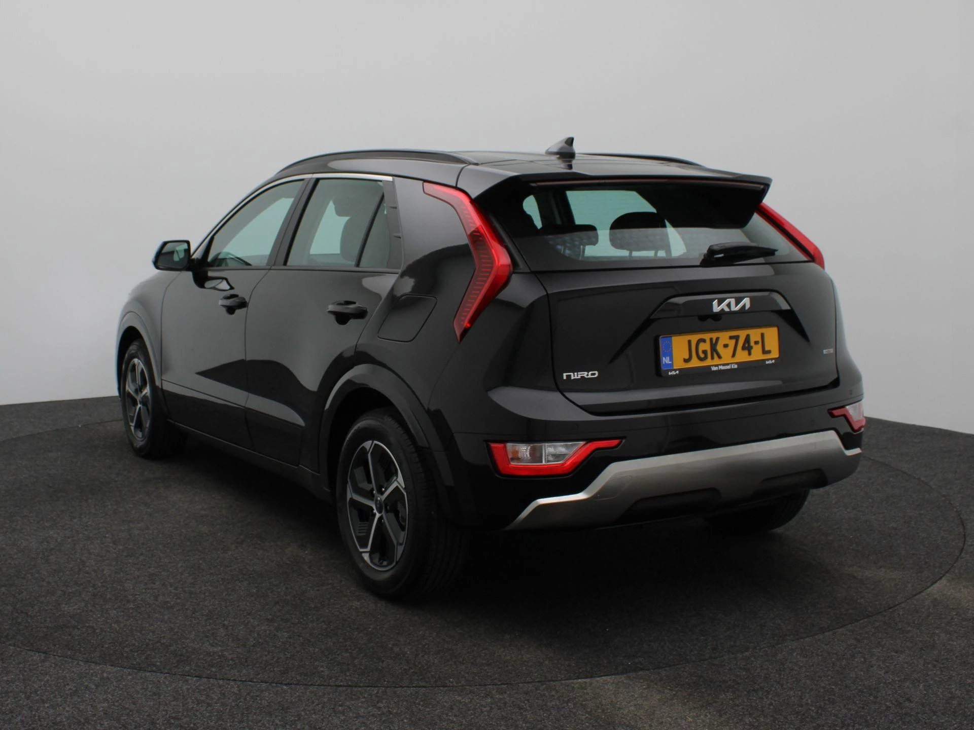 Kia-Niro-image-1