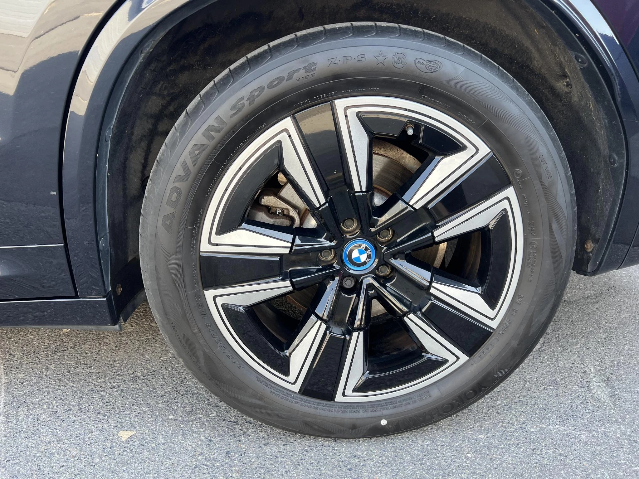 BMW iX3 iX3