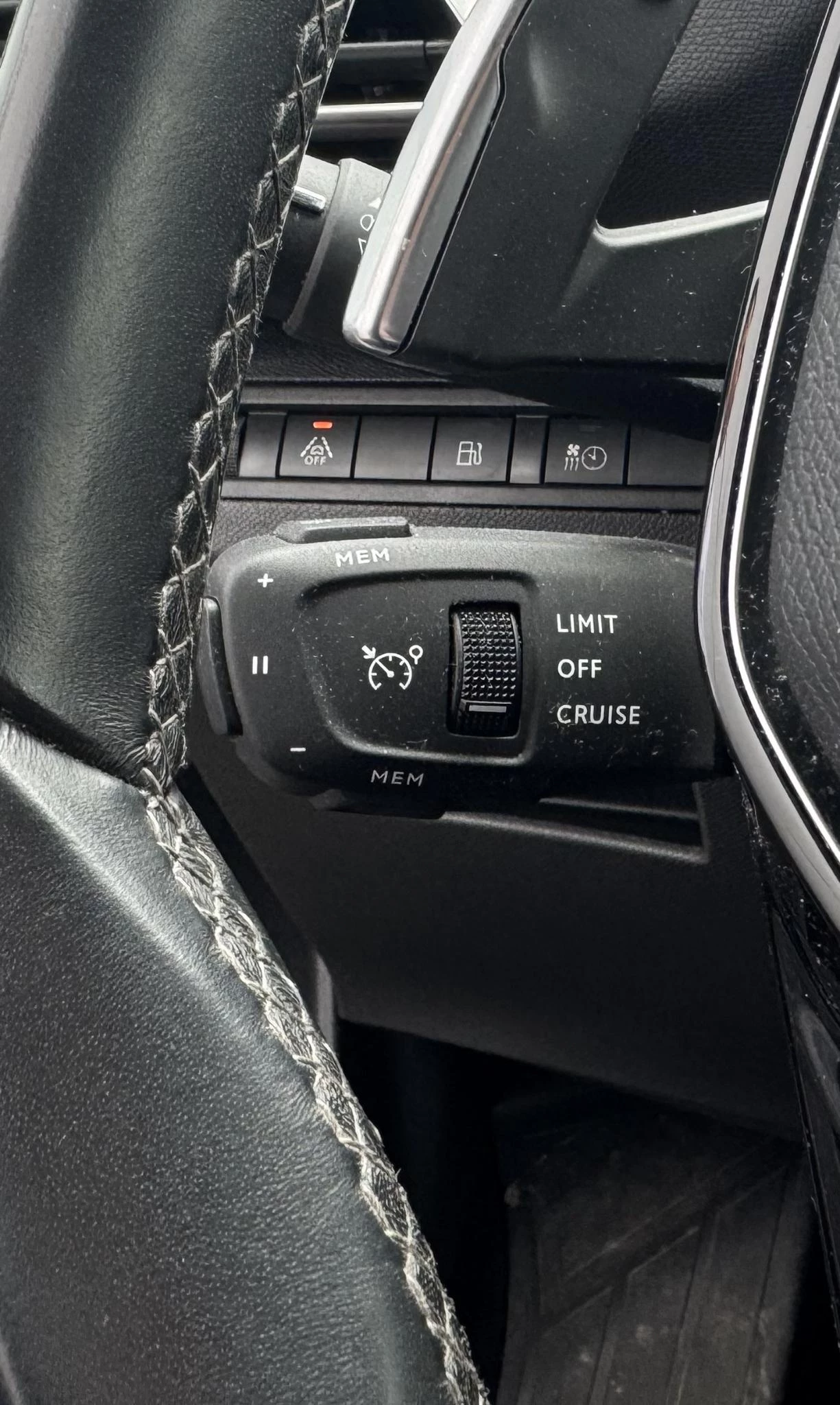 Peugeot-3008-image-23