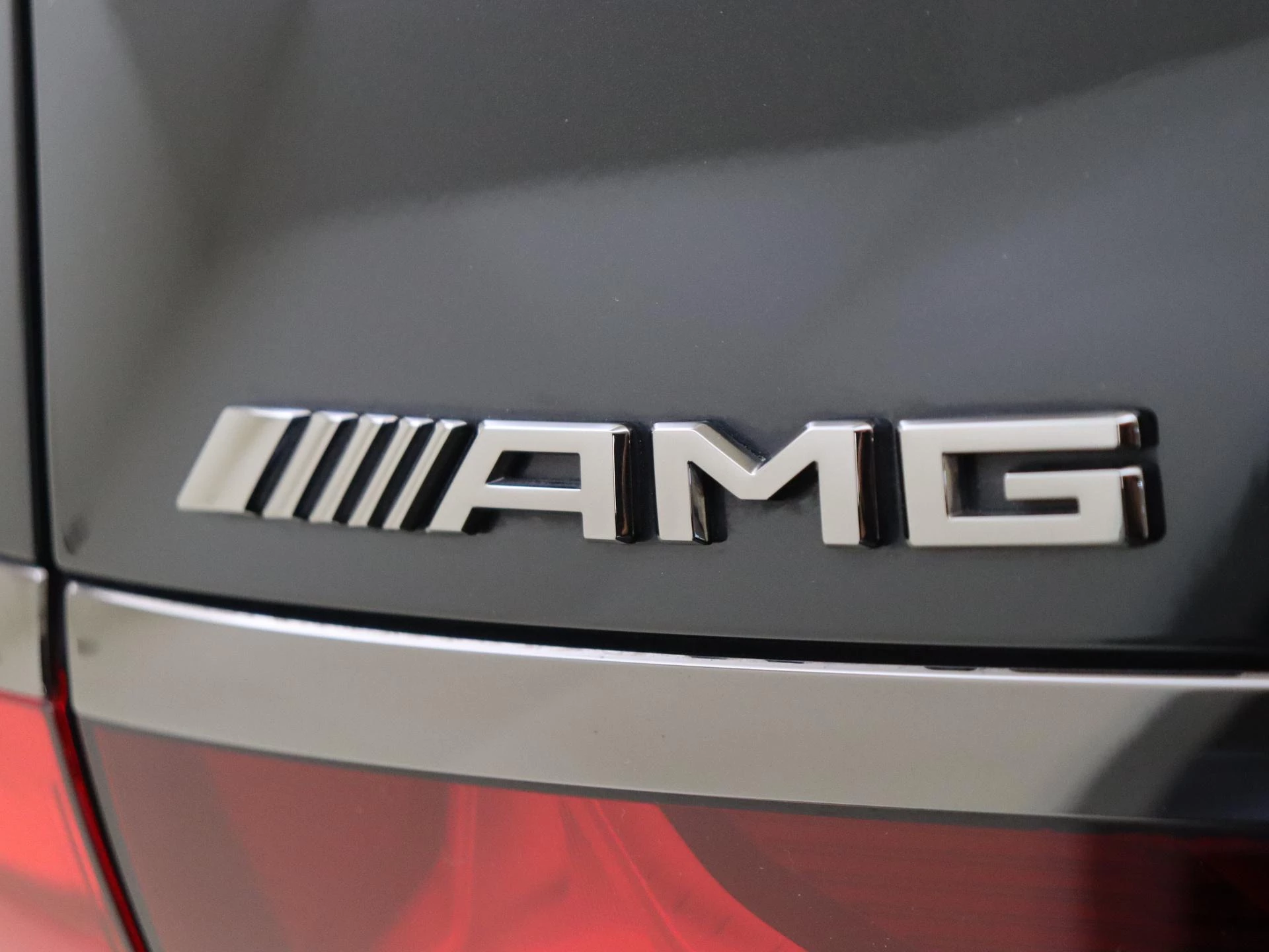 Mercedes-Benz-E-Klasse-image-46