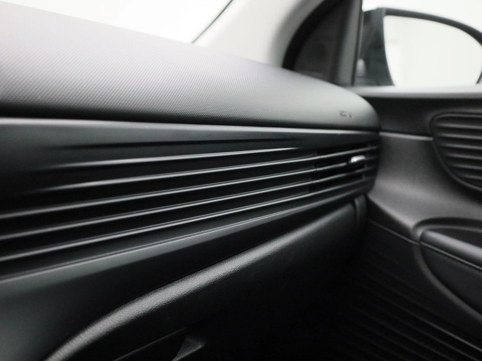 Hyundai-Bayon-image-26