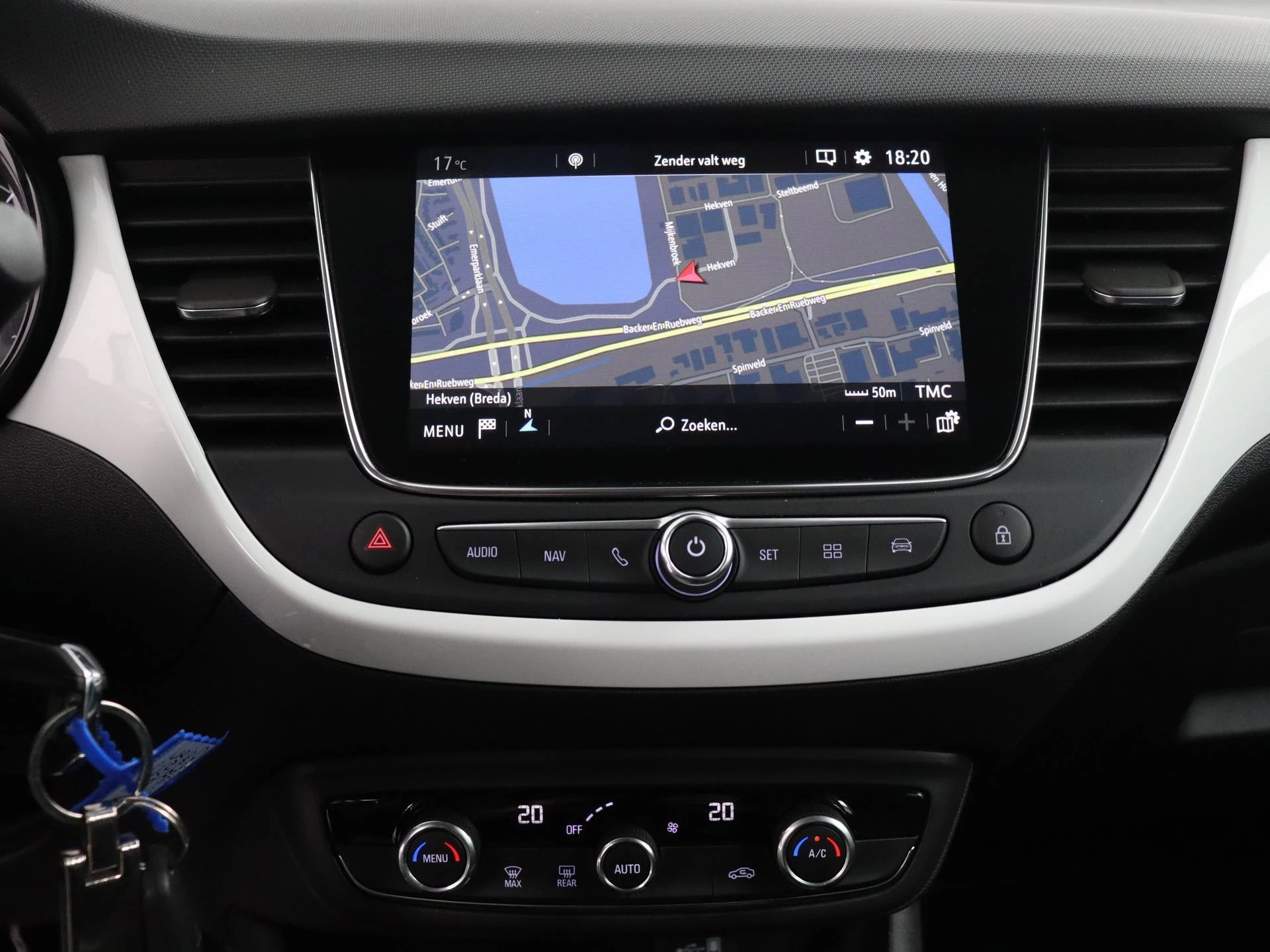 Opel-Crossland X-image-9