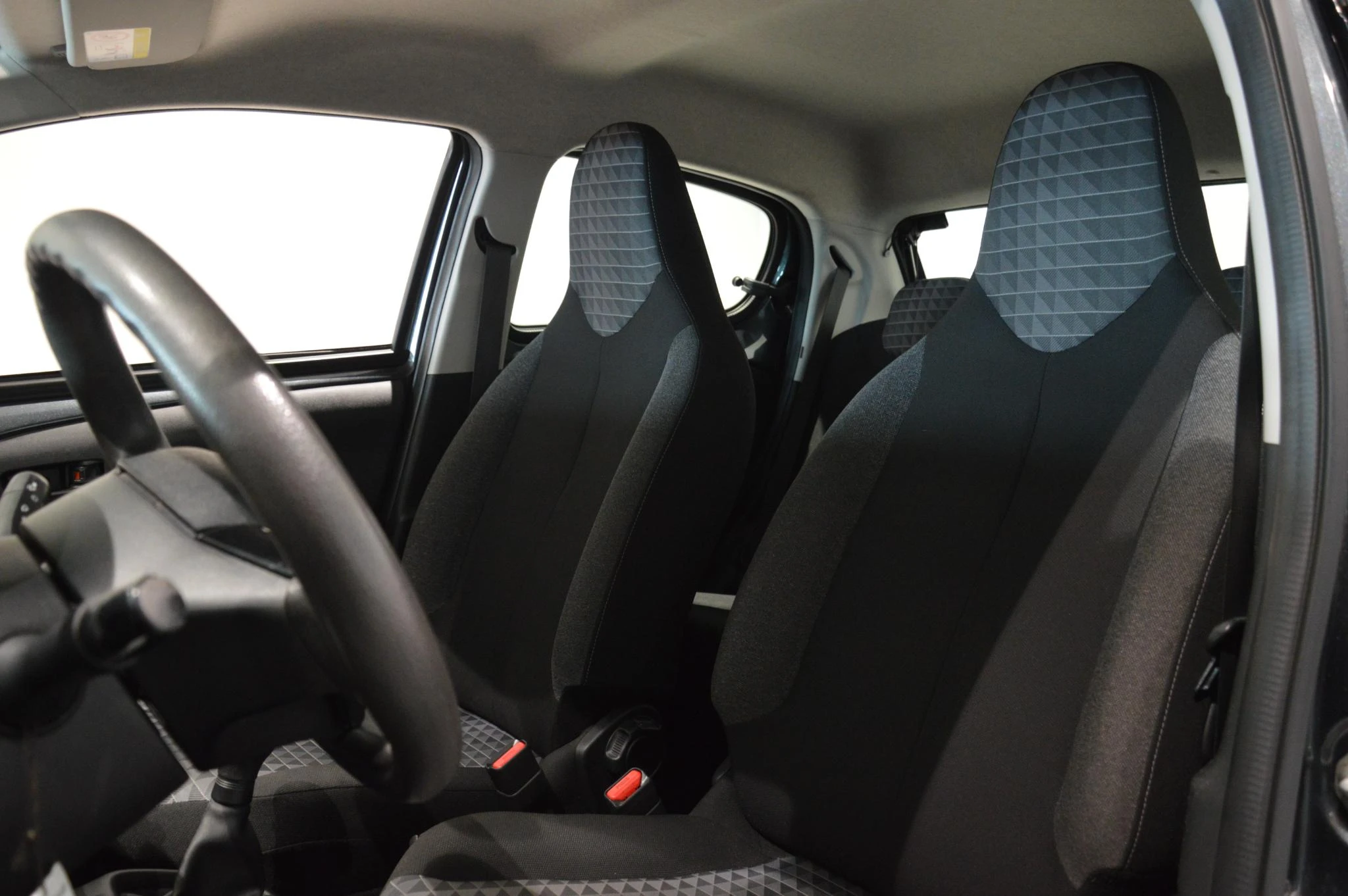 Peugeot-108-image-7