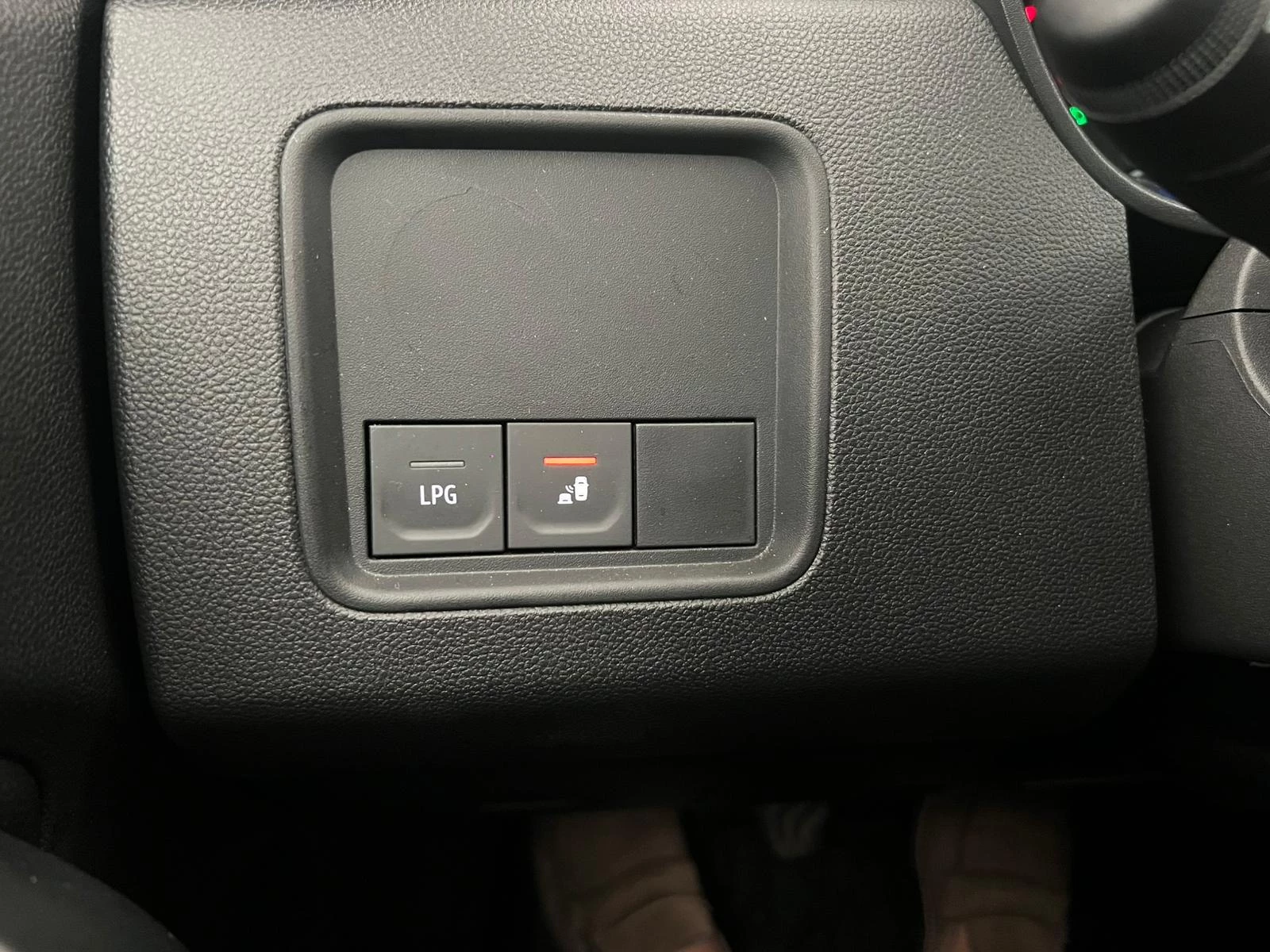 Dacia-Duster-image-25