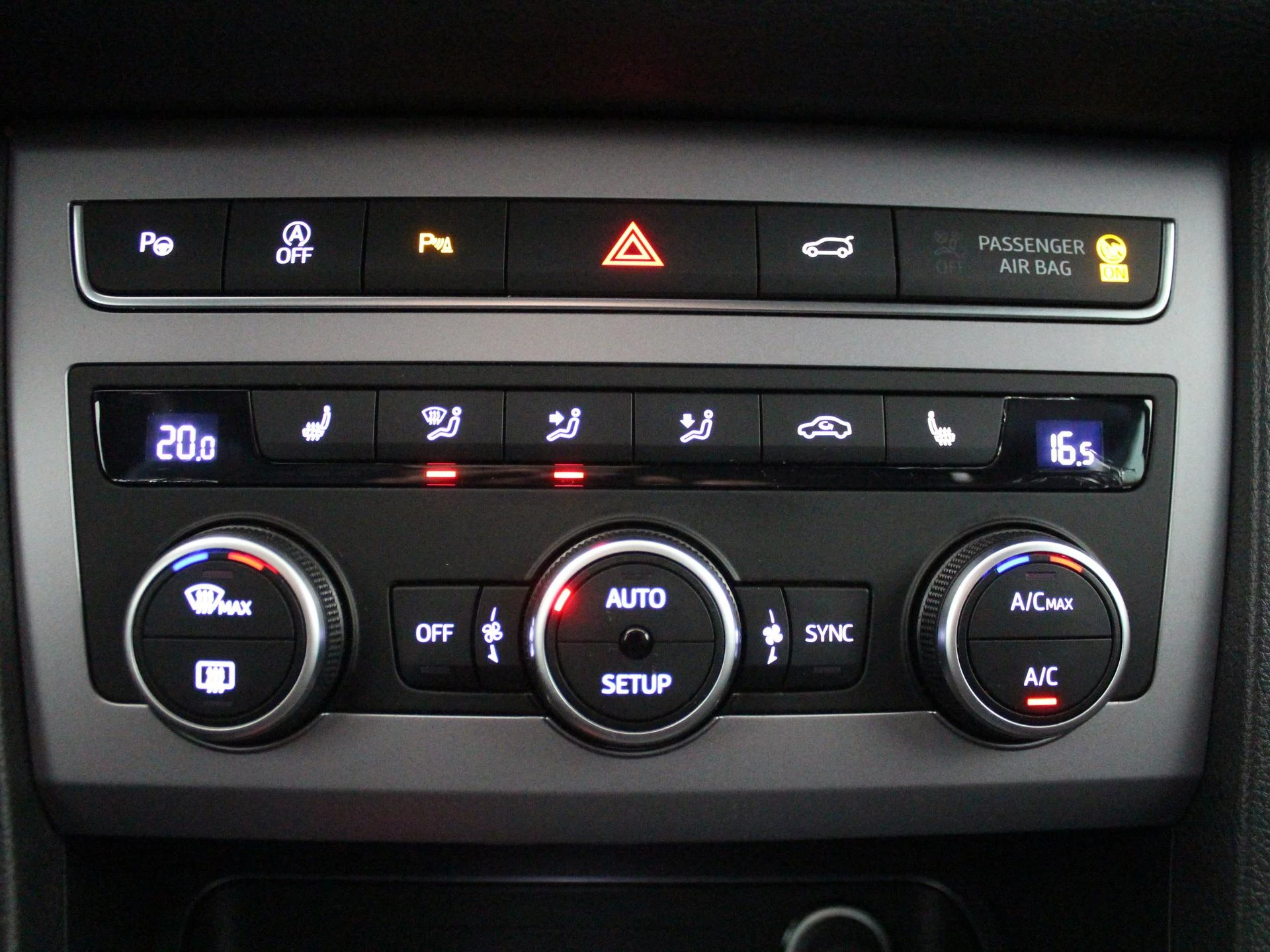 SEAT-Ateca-image-13