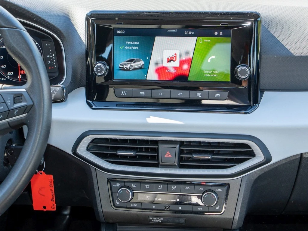 SEAT-Ibiza-image-13