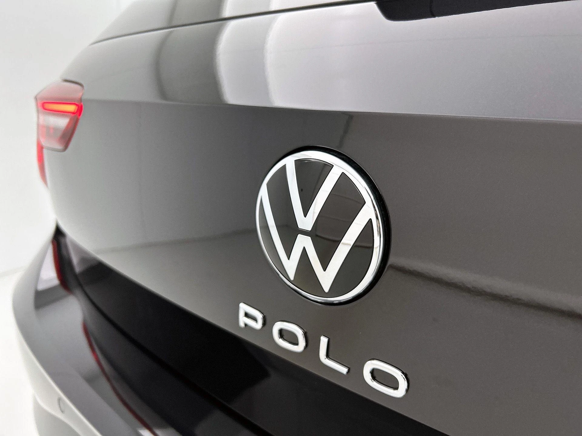 Volkswagen-Polo-image-21