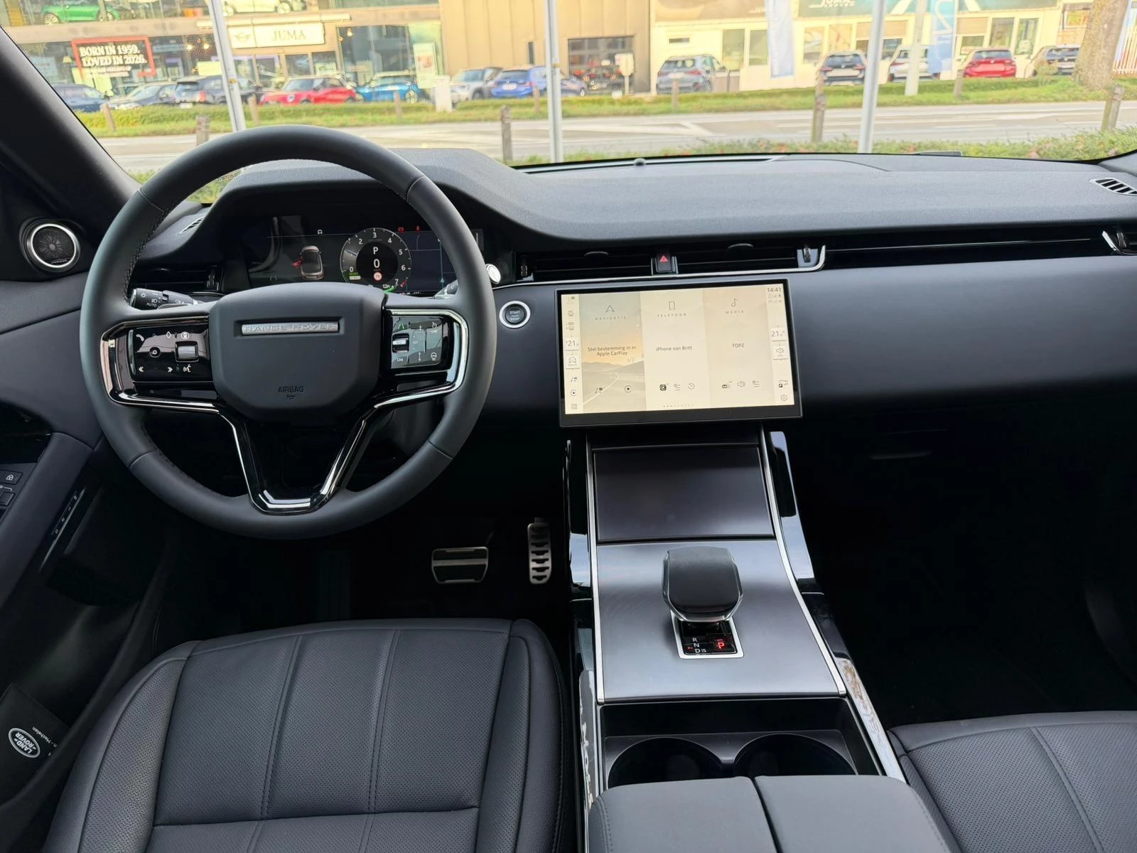 Land Rover Range Rover Evoque P270e Dynamic SE AWD Auto. 26MY