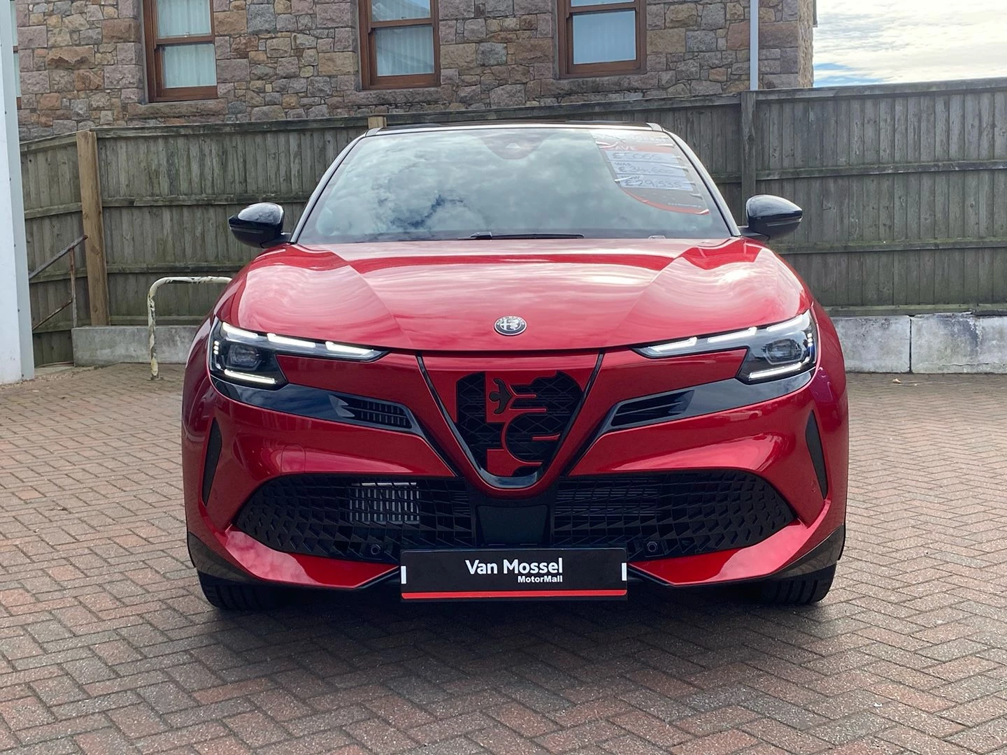 Alfa Romeo Junior 1.2 Turbo Ibrida Intensa 5dr Auto