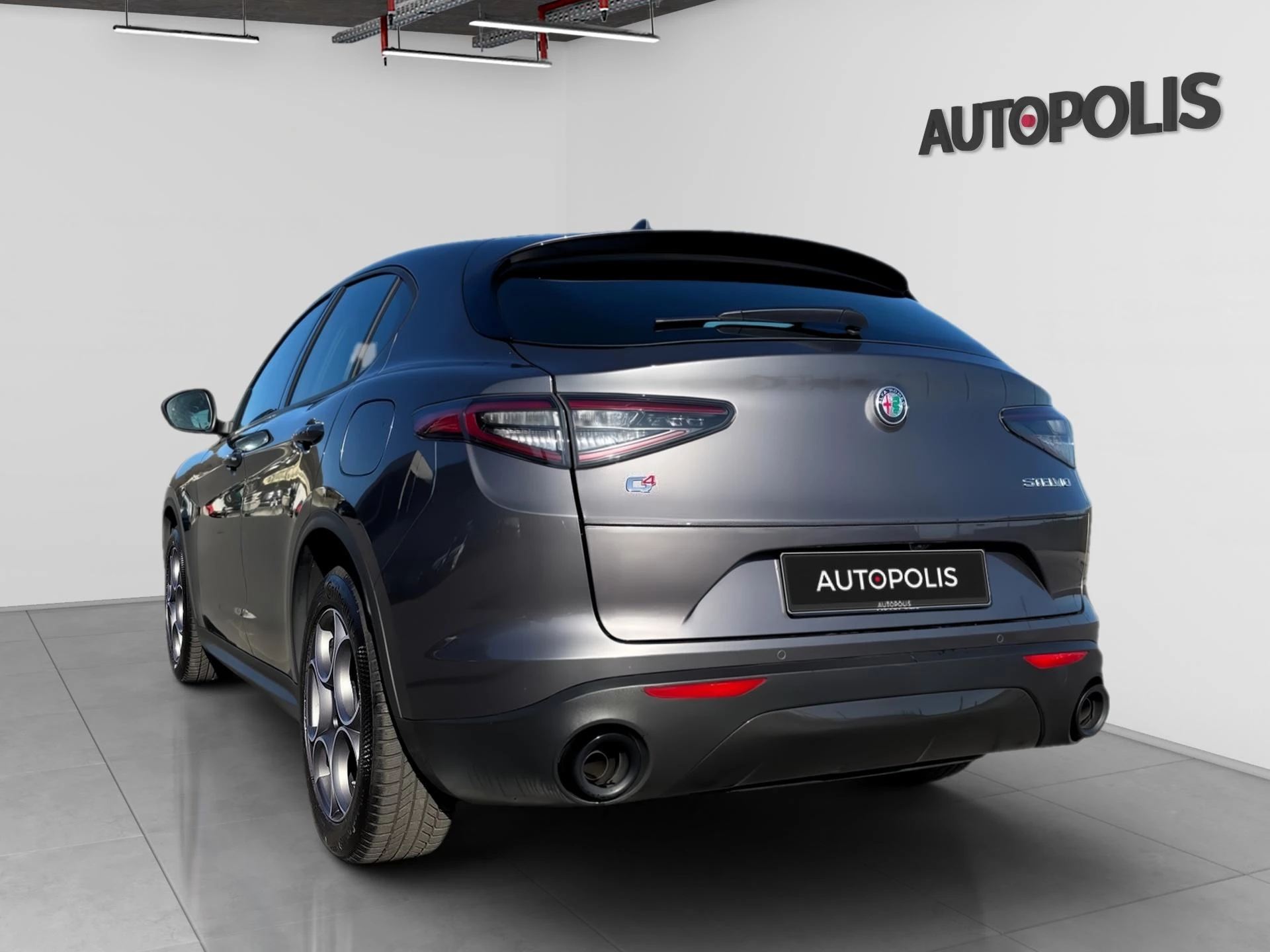 Alfa Romeo-Stelvio-image-18