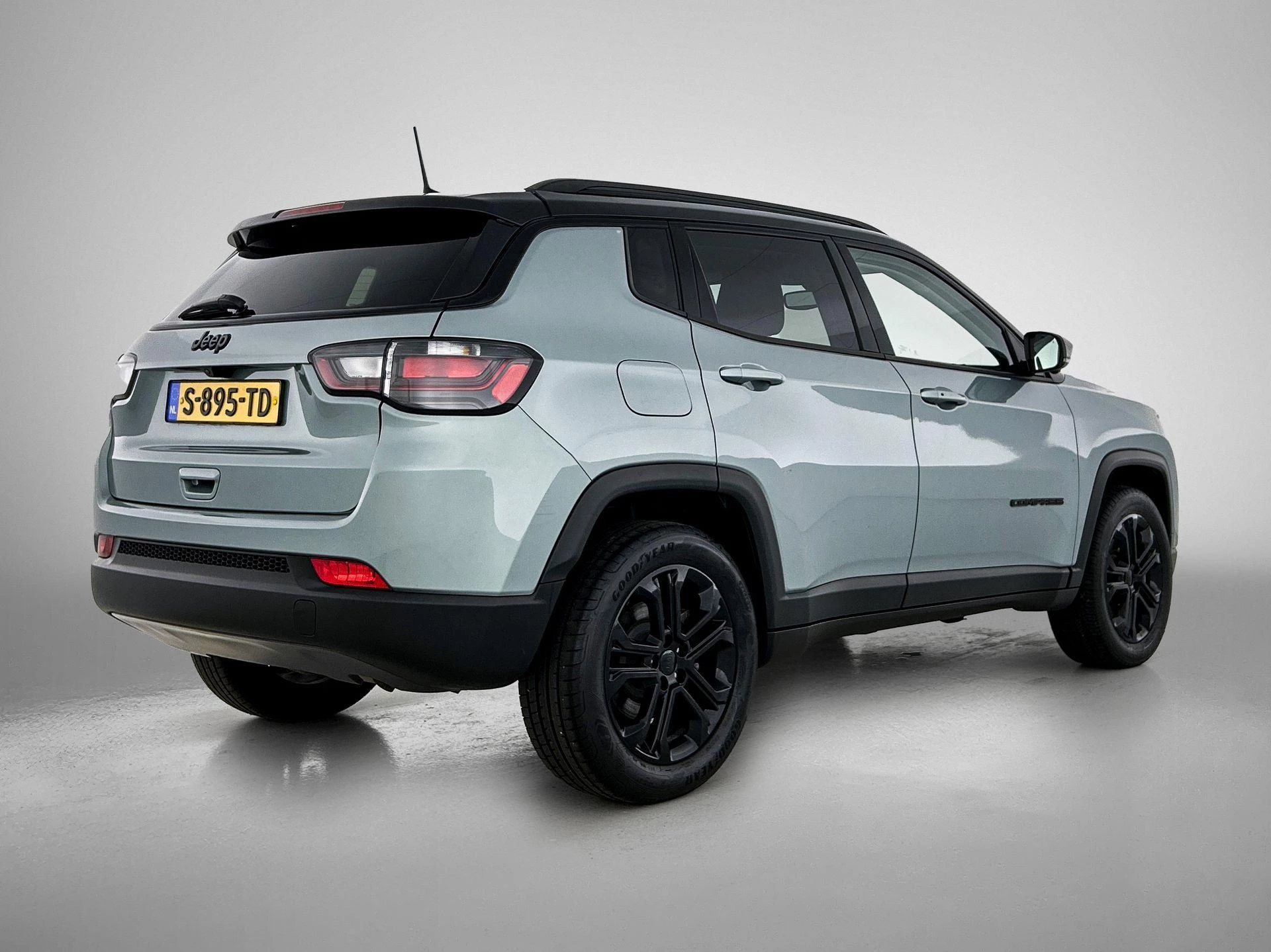 Jeep Compass 4xe 240 Plug-in Hybrid Electric Upland