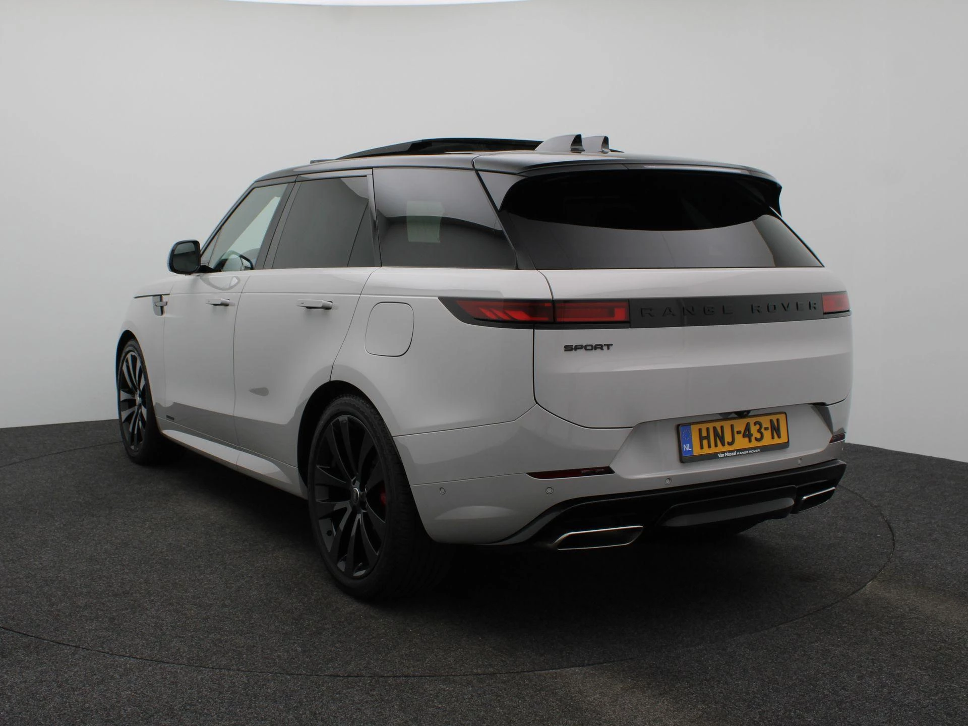 Land Rover-Range Rover Sport-image-1