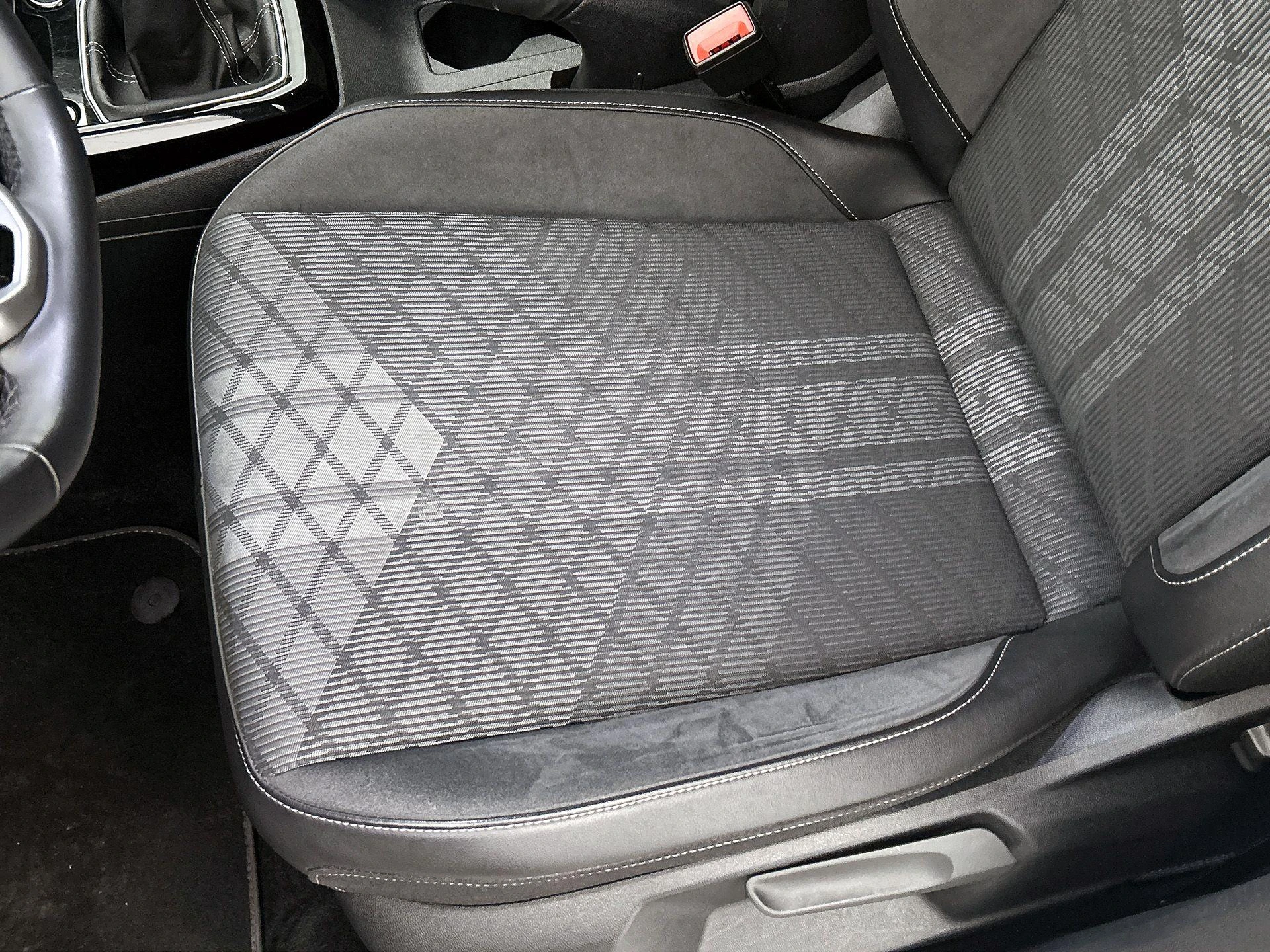 Volkswagen-T-Cross-image-17