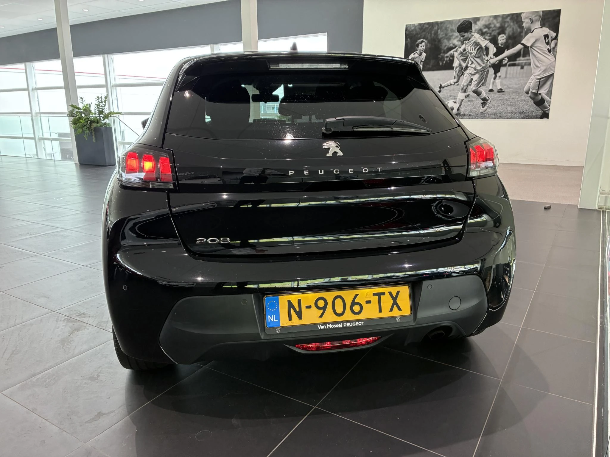Peugeot-208-image-15