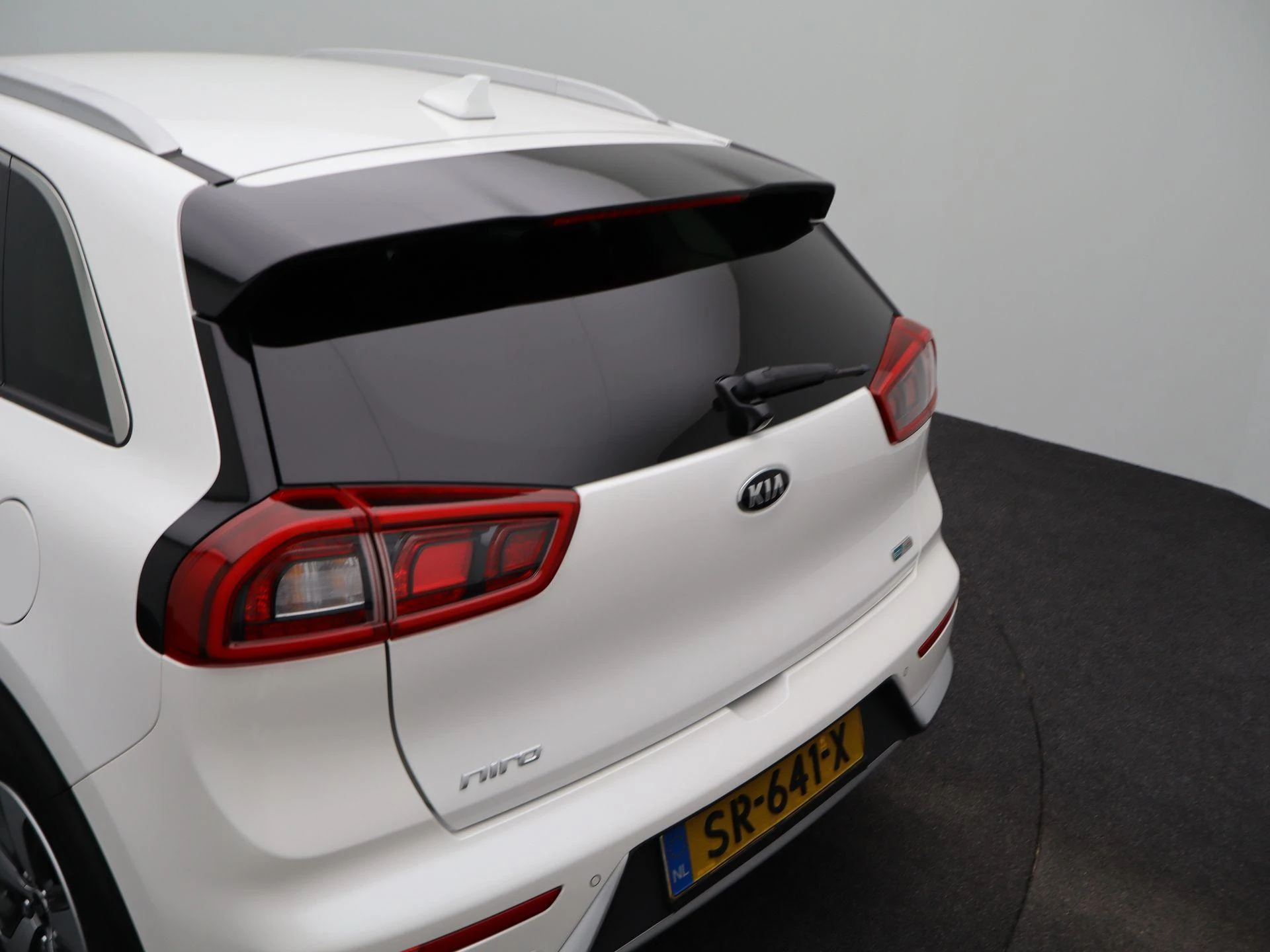 Kia-Niro-image-32