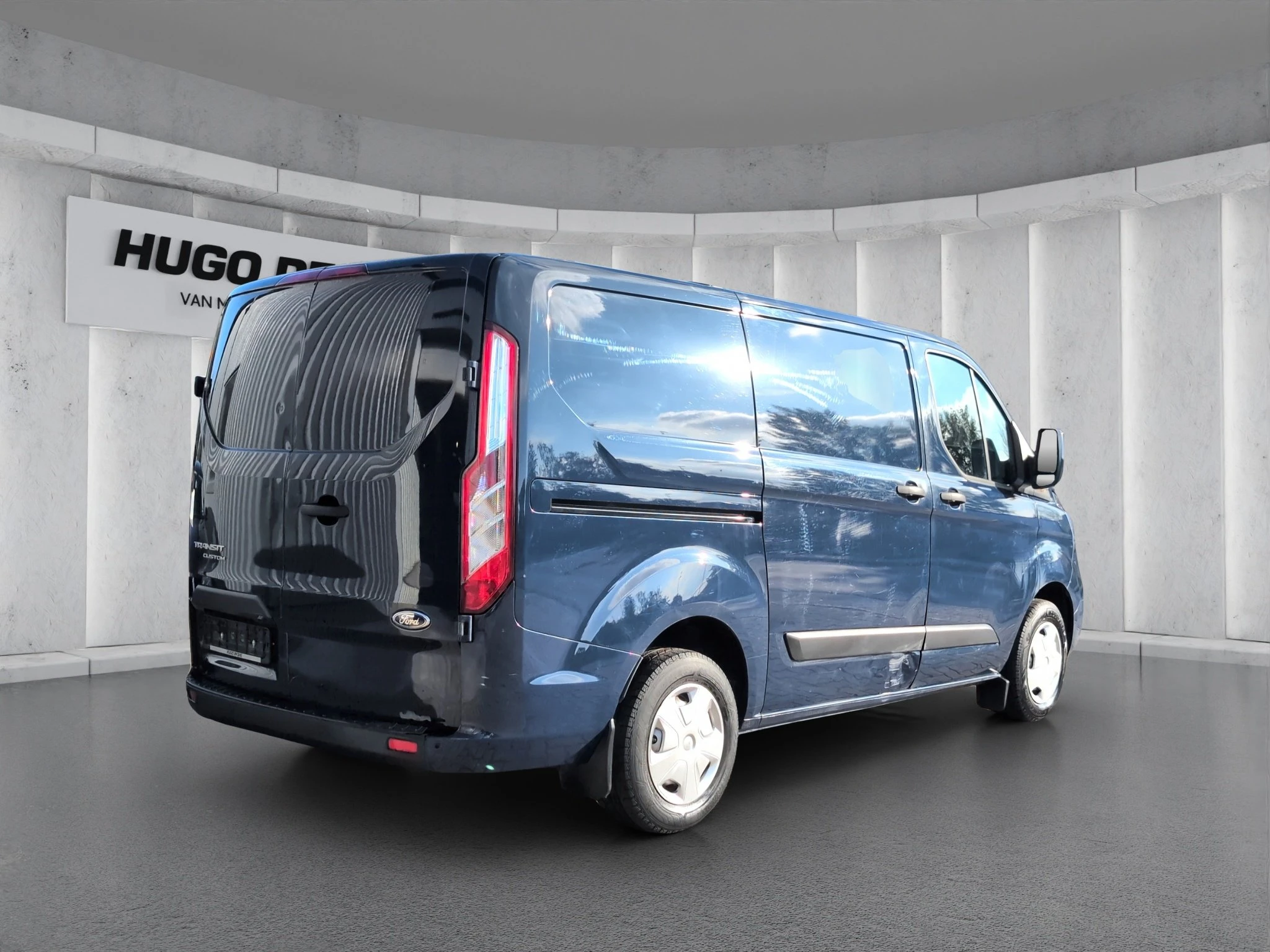 Ford-Transit Custom-image-4