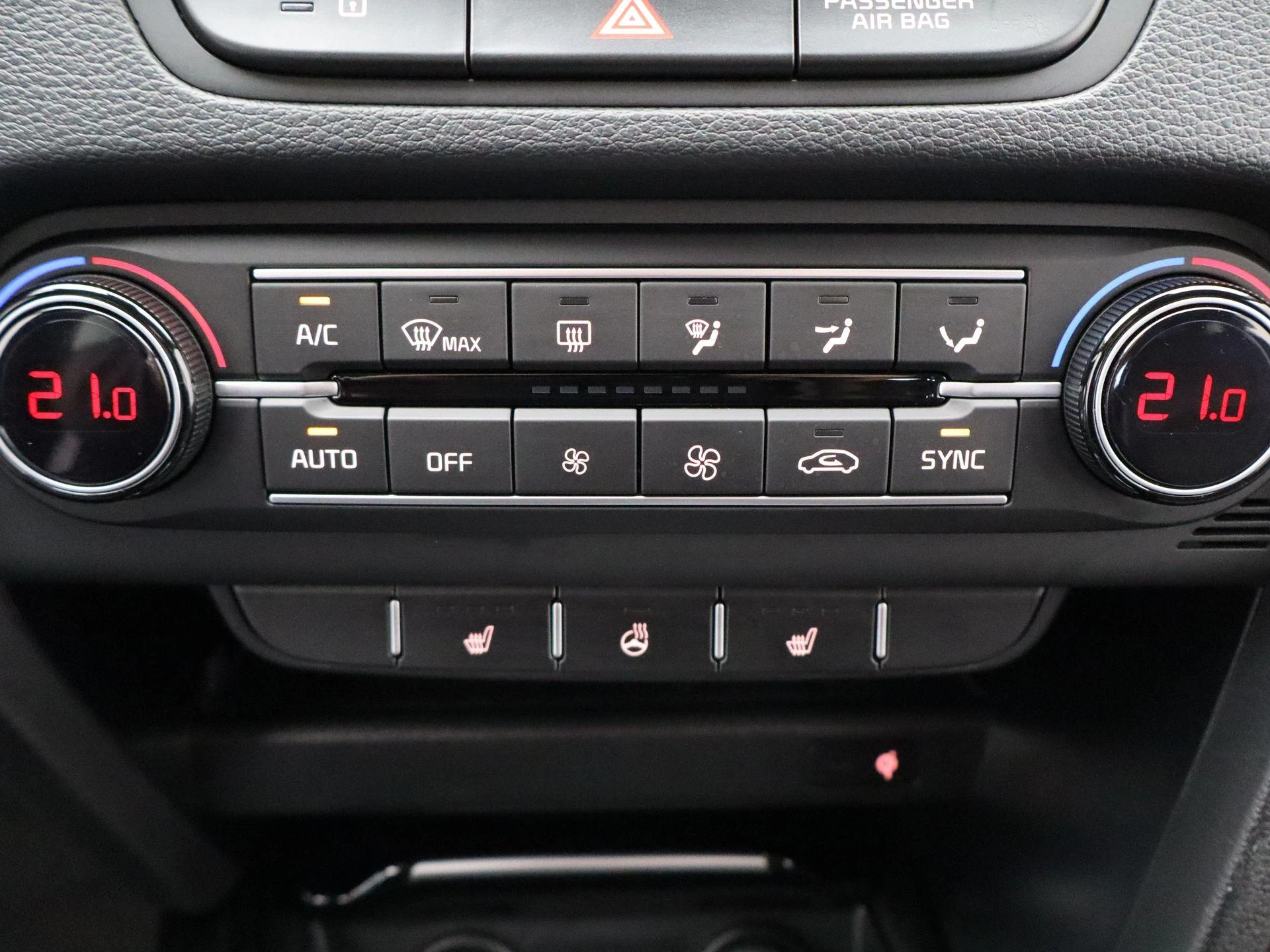 Kia-Ceed Sportswagon-image-17