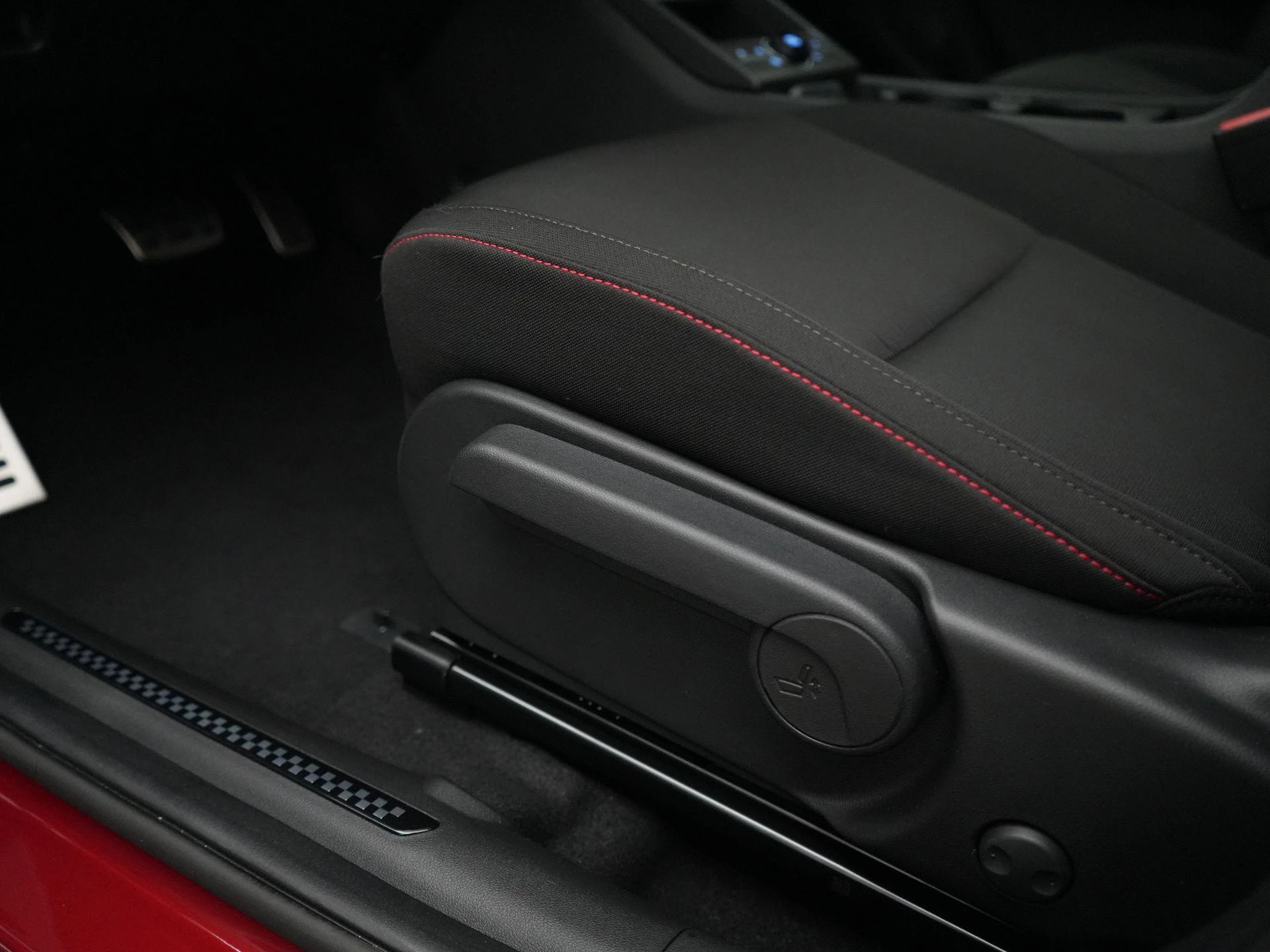 Hyundai-Kona-image-36