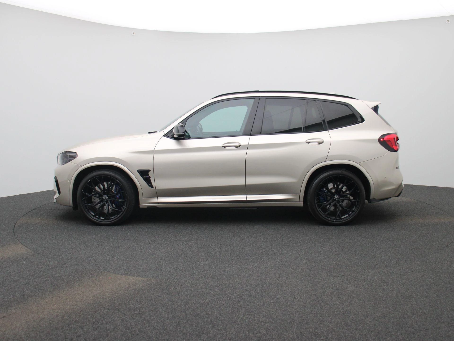 BMW-X3-image-3