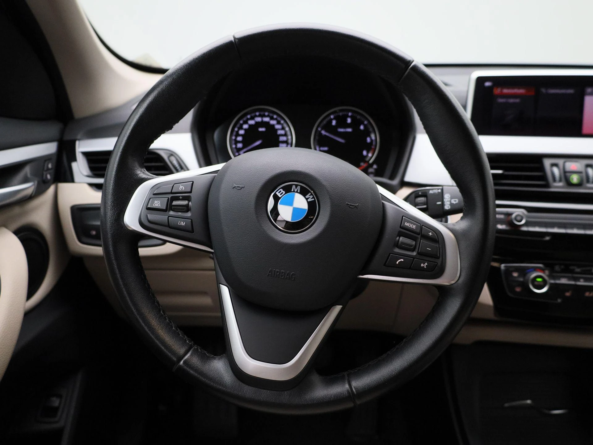 BMW-X1-image-6