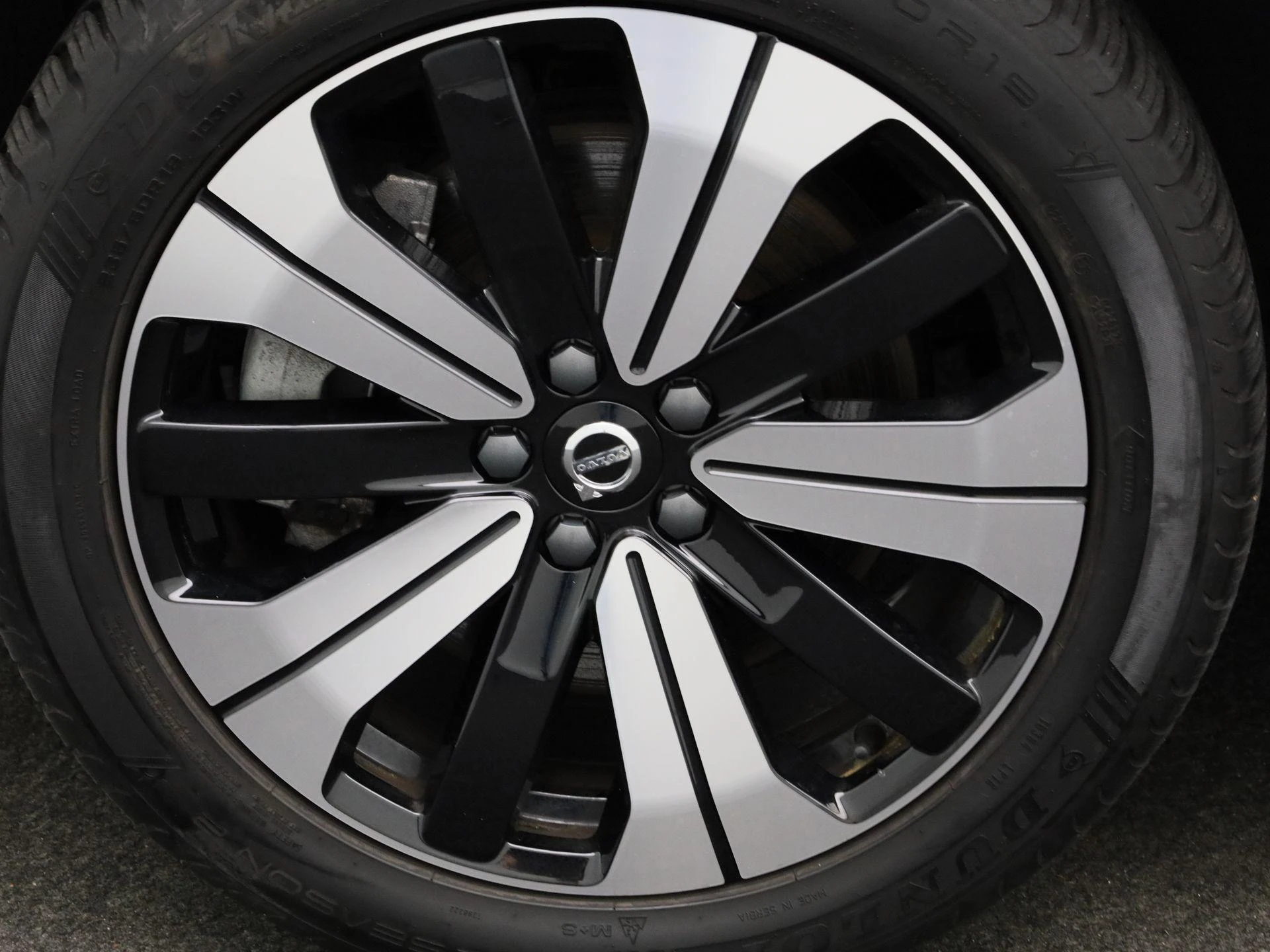 Volvo-XC40-image-14