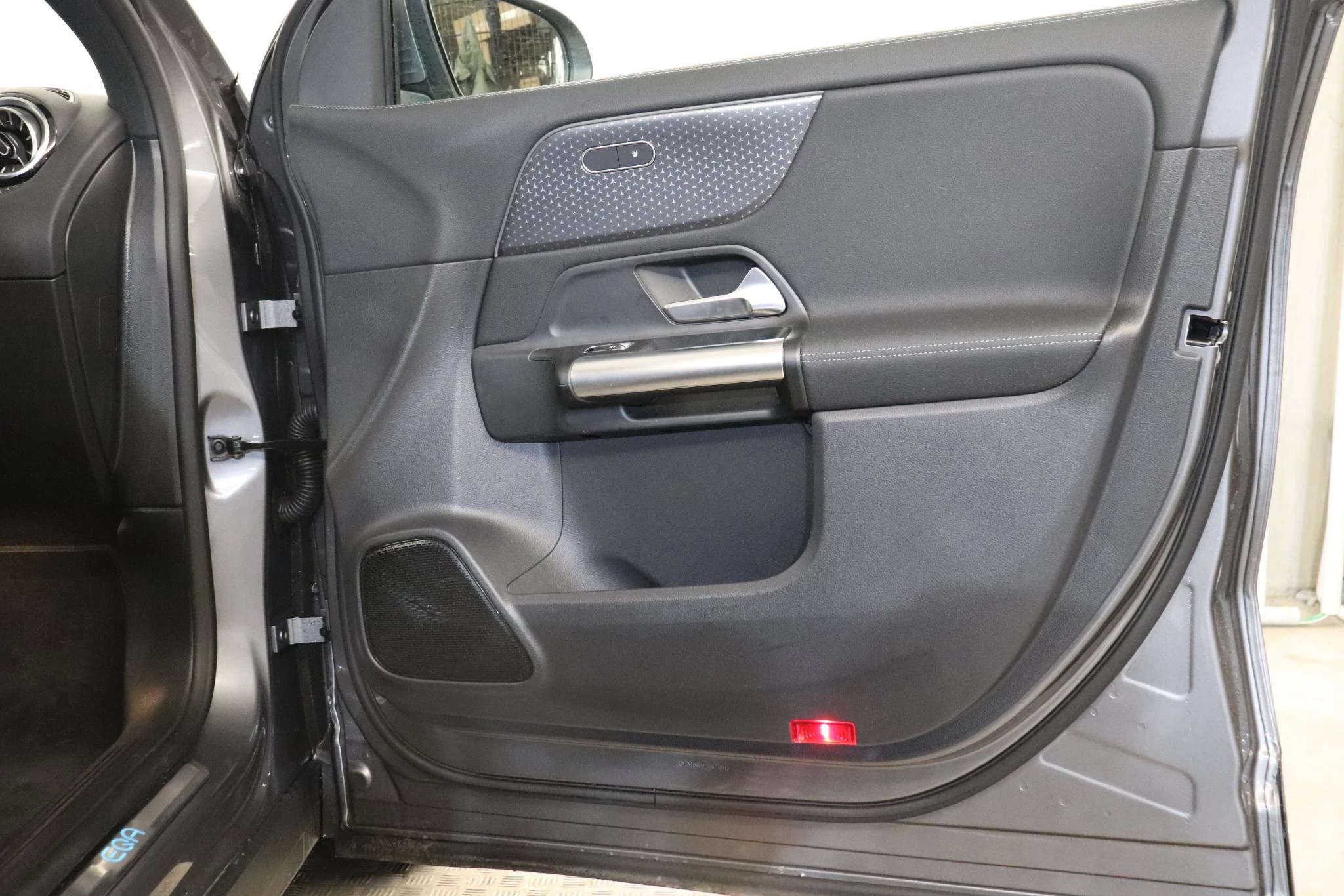 Mercedes-Benz EQA EQA 250+ Business Line