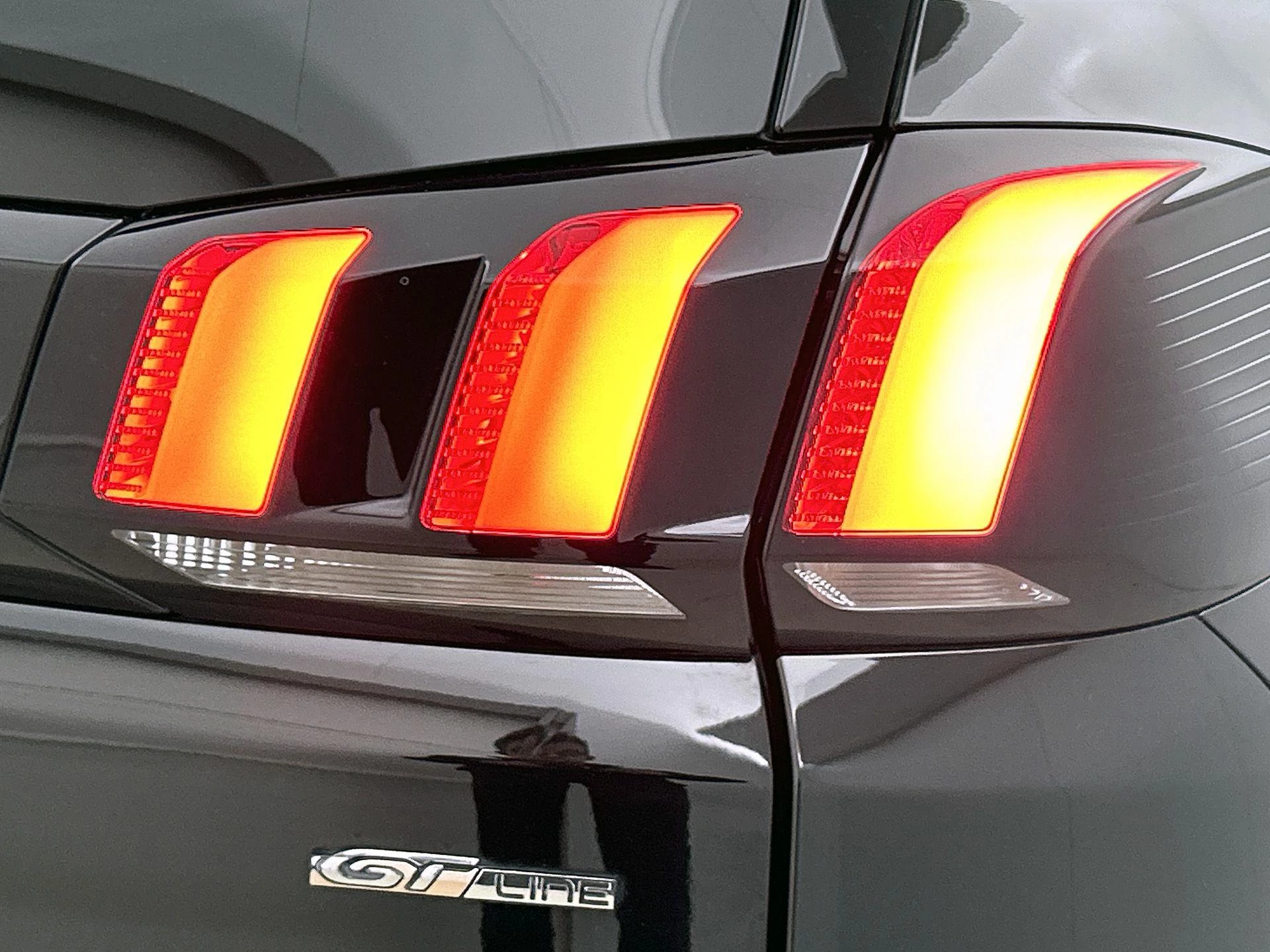 Peugeot-5008-image-31