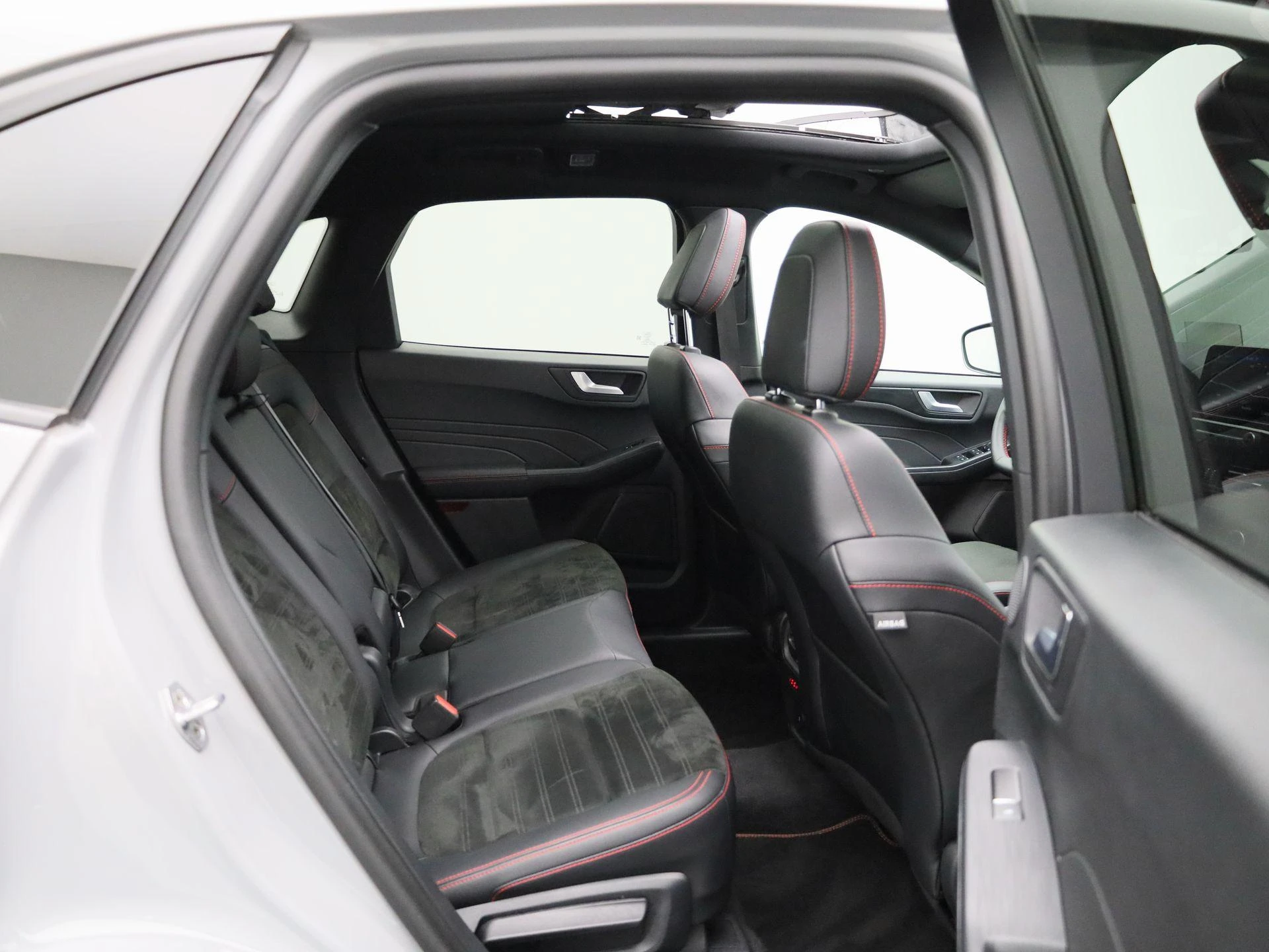 Ford-Kuga-image-46