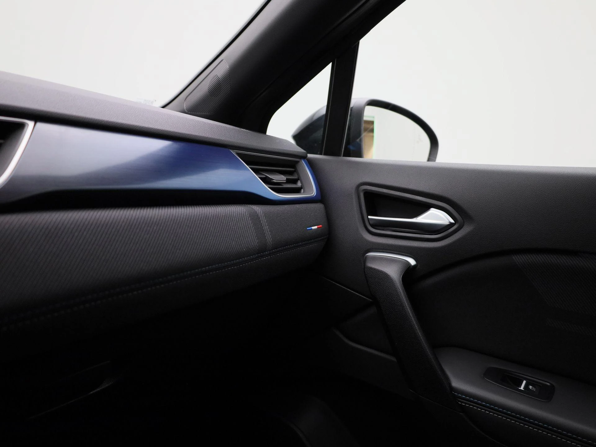 Renault-Captur-image-24