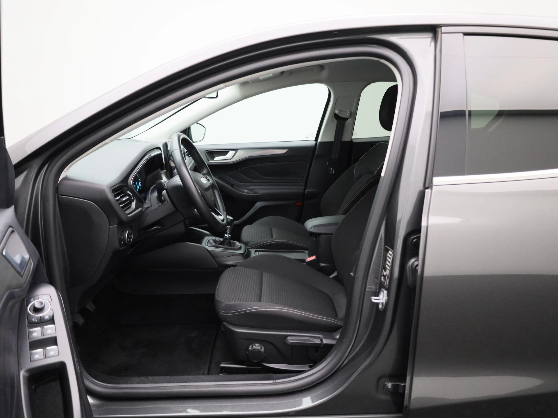 Ford-Focus-image-8
