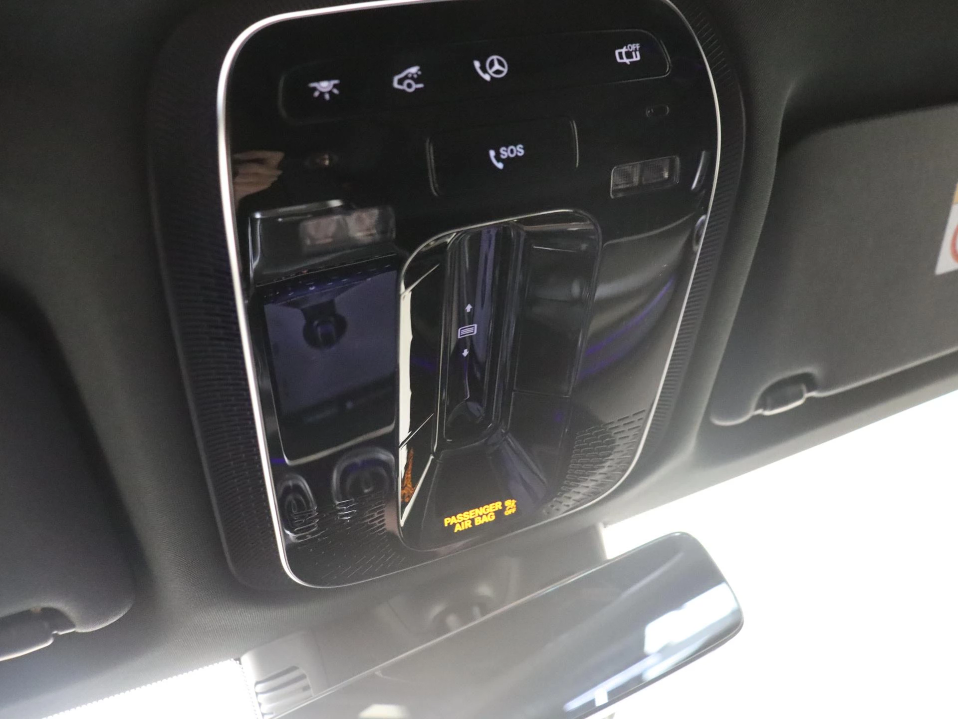 Mercedes-Benz-GLC-image-20