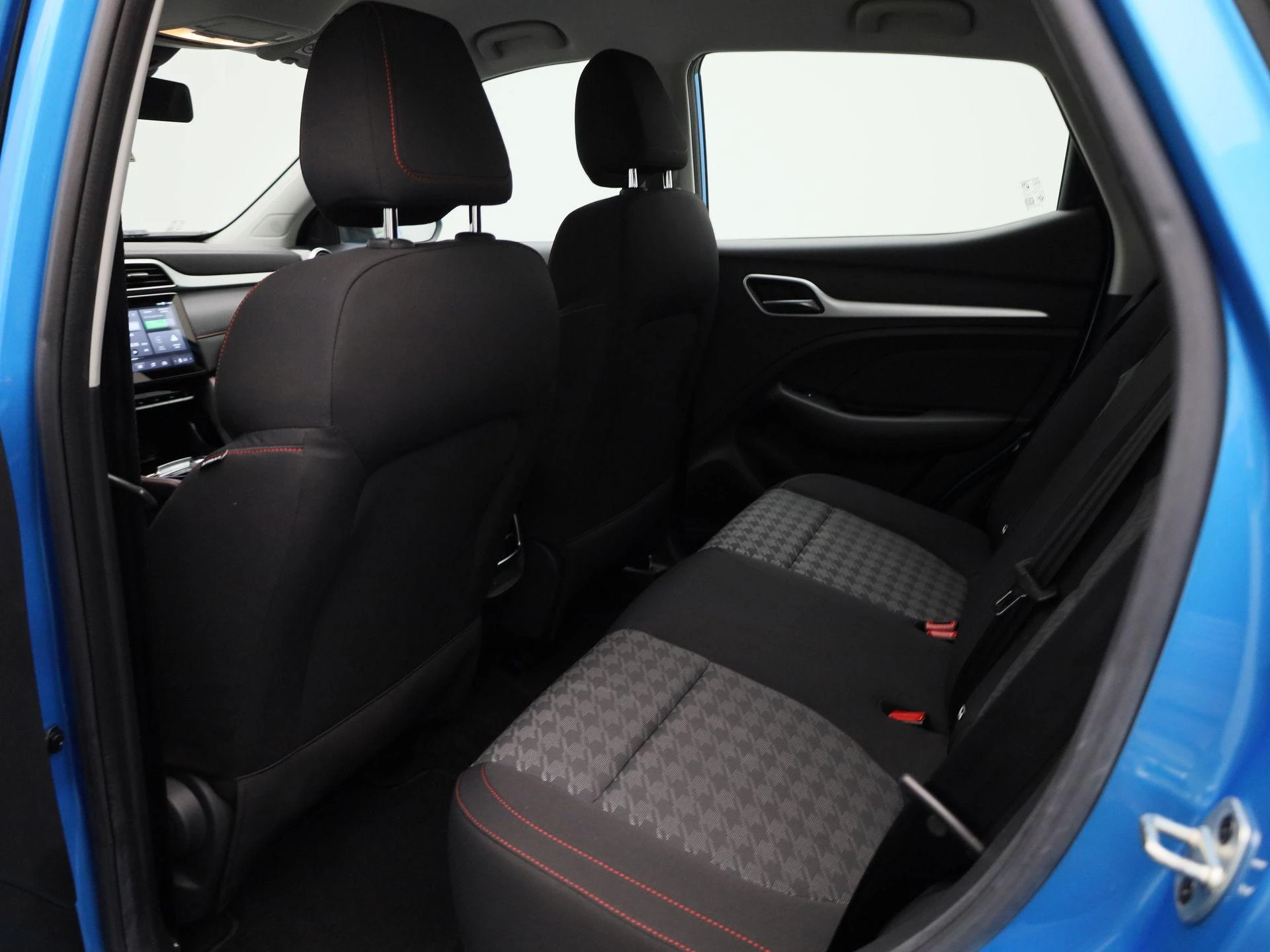 MG-ZS EV-image-9