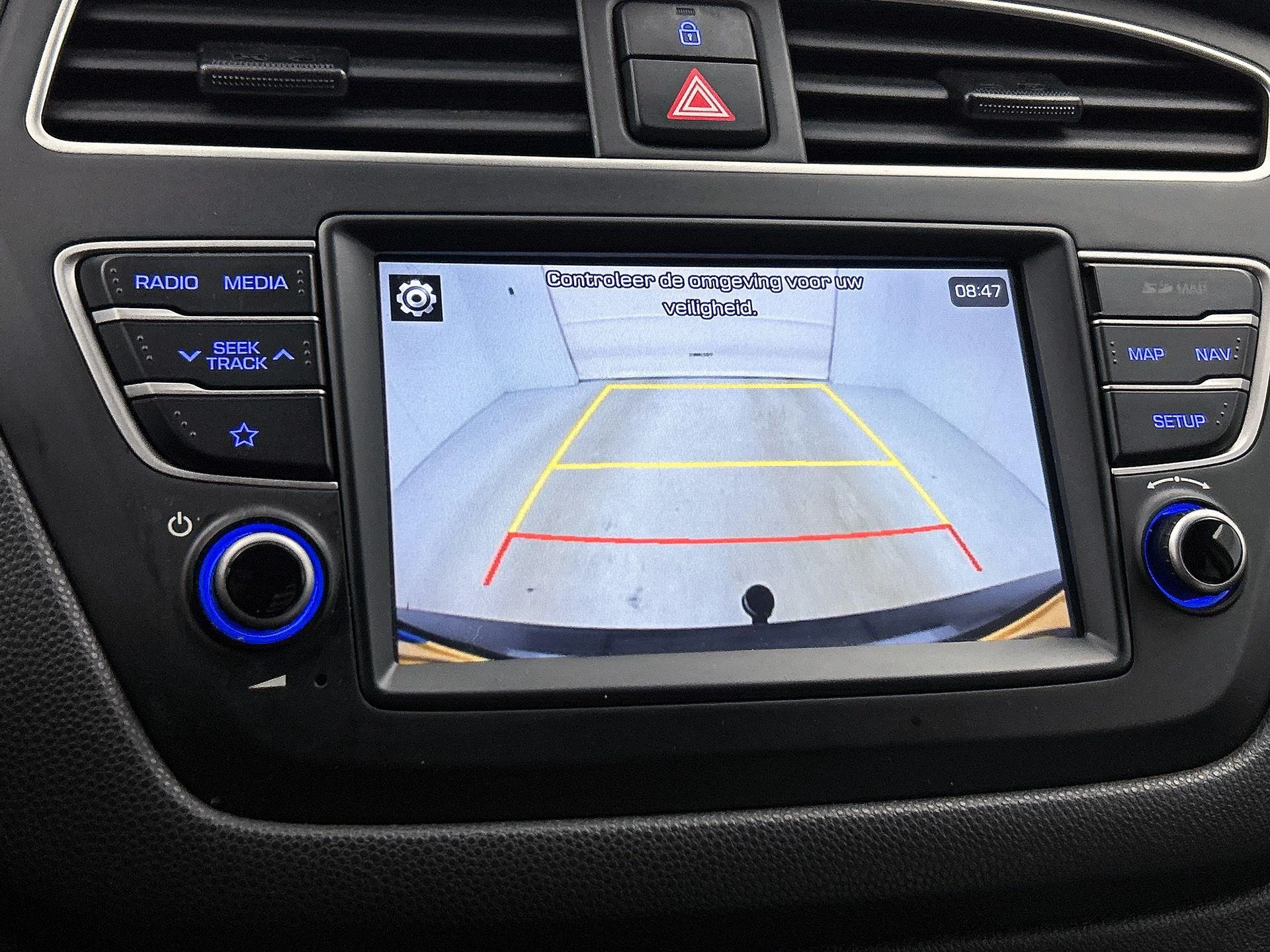 Hyundai-i20-image-10