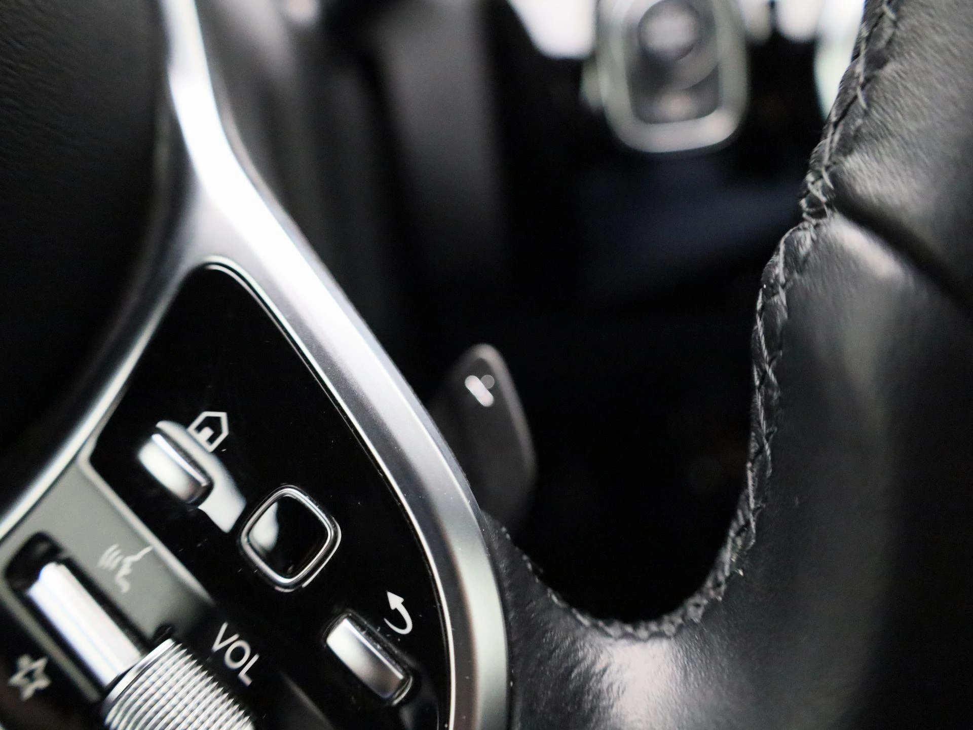 Mercedes-Benz-A-Klasse-image-19