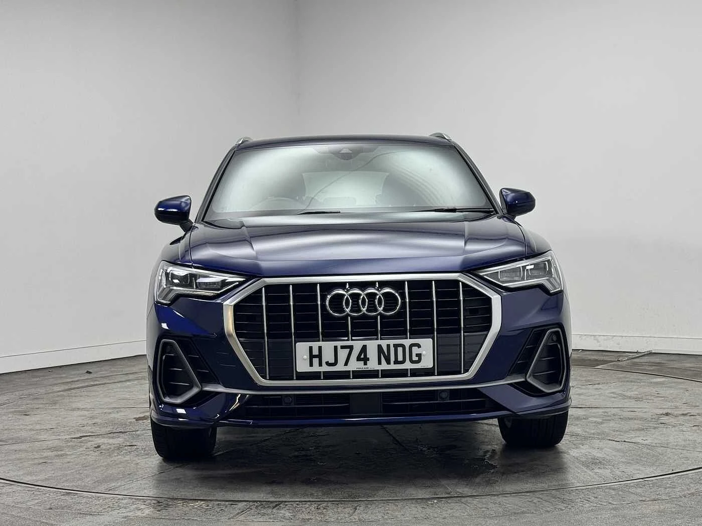Audi-Q3-image-6