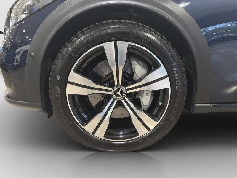 Mercedes-Benz C-Klasse 220 d T 4M ALL-TERRAIN AVANTGARDE HUD AHK PAN AVANTGARDEW206 C 220 d T 4M ALL-TERRAIN AVANTGARDE HUD AHK PAN AVANTGARDE